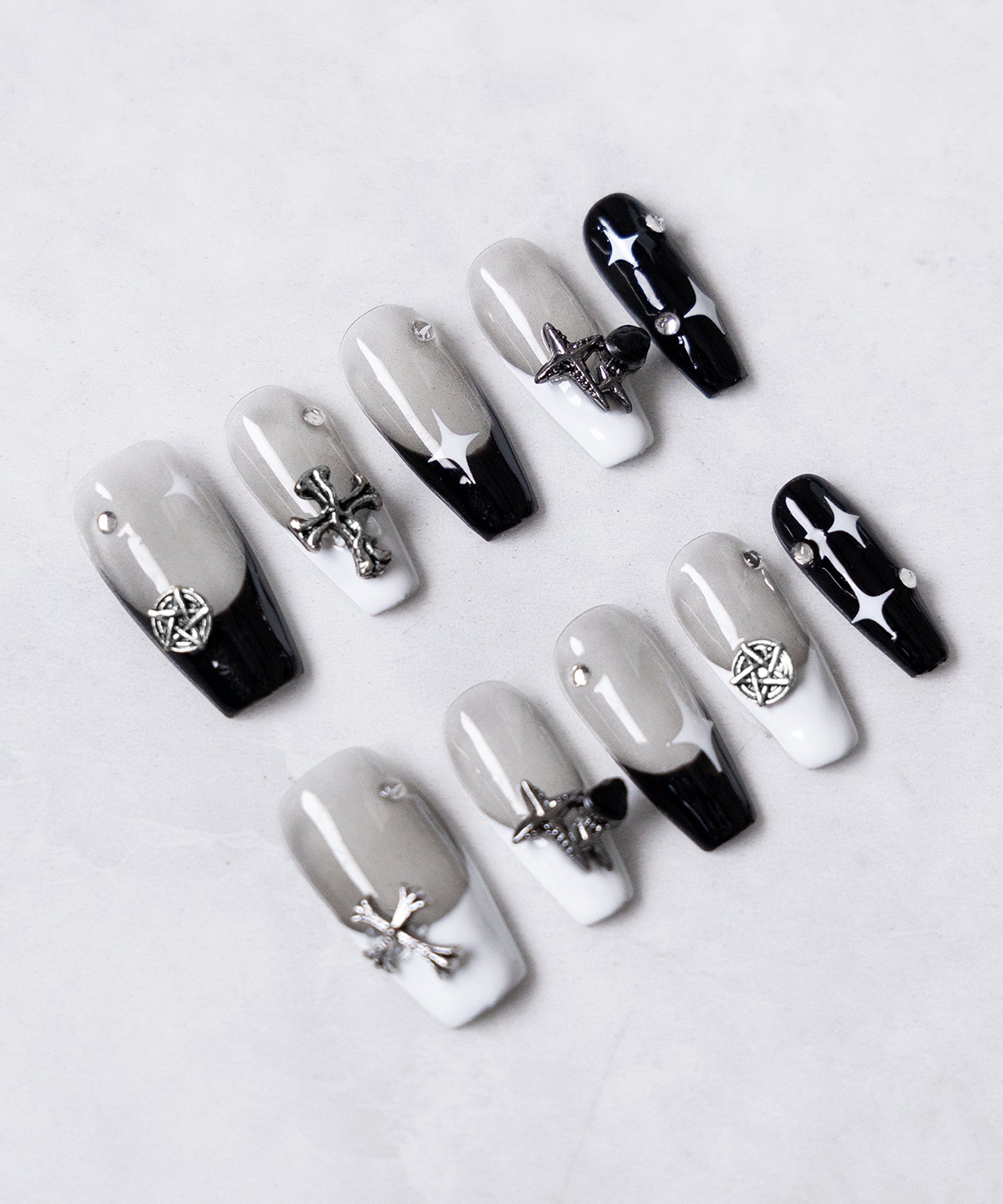 モノトーンクロスキラキラフレンチネイルチップ / monotone cross kirakira french nail tips