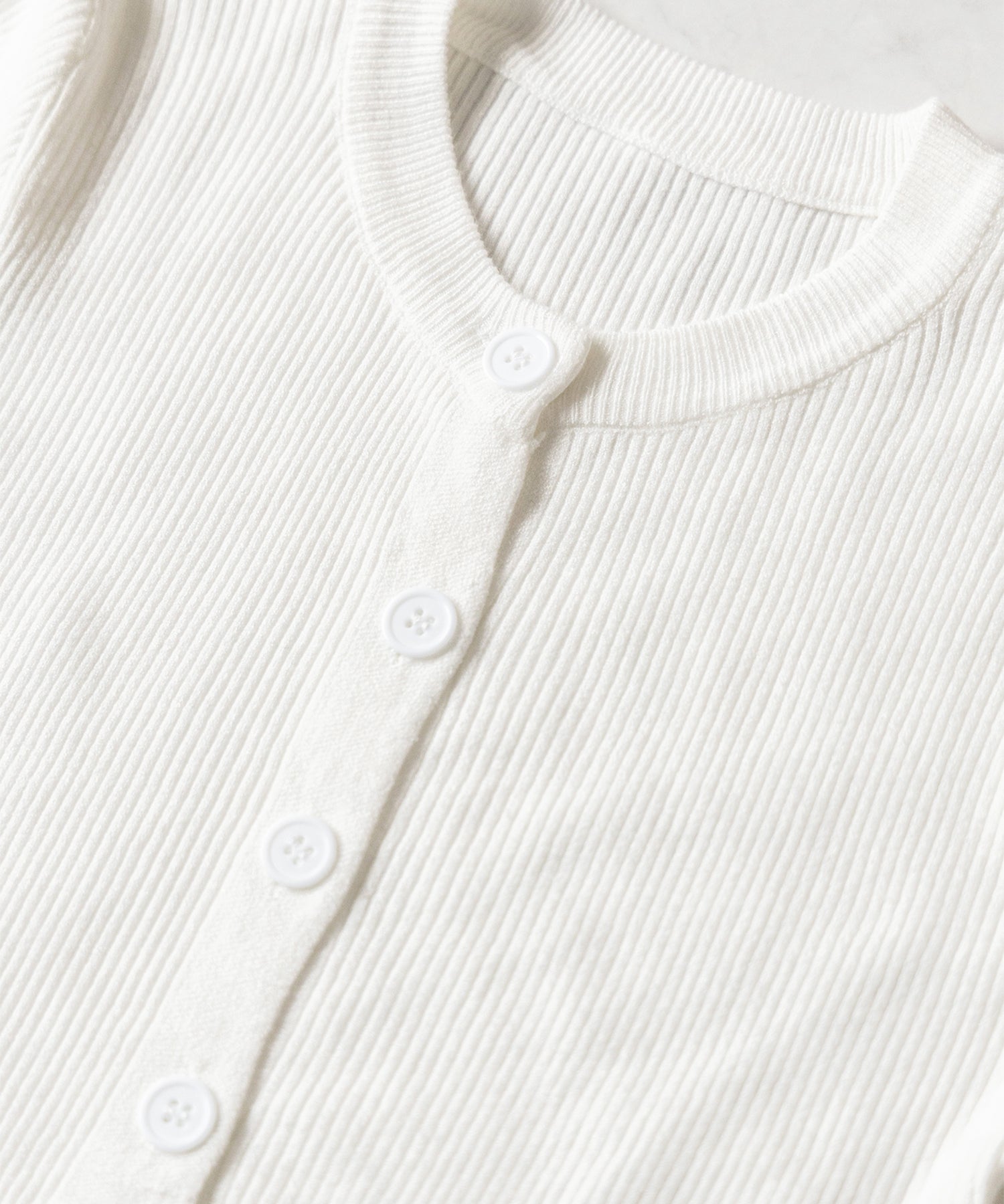 【 2color 】フェザー袖クロップドリブニットカーディガン