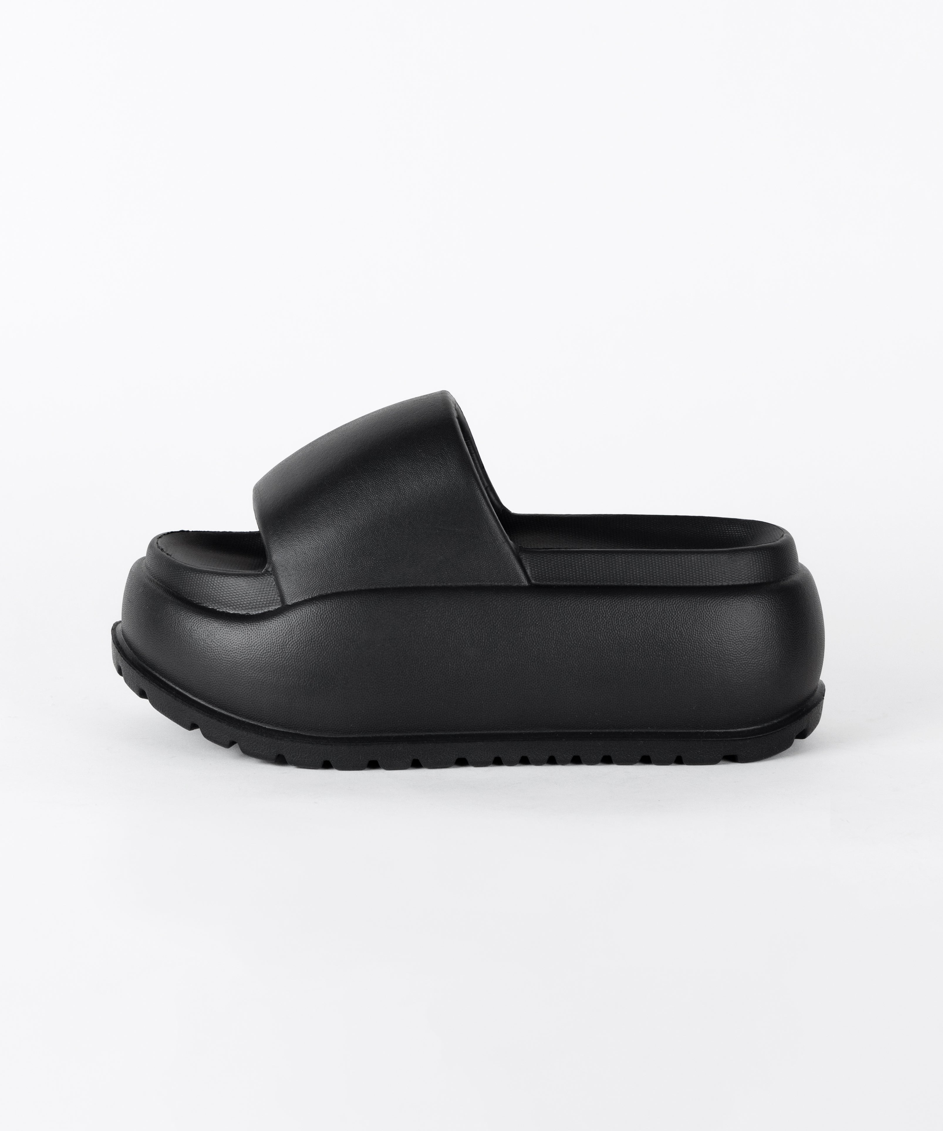 厚底ボリュームソールパフィースライドサンダル/platform volume sole puffy slide sandals