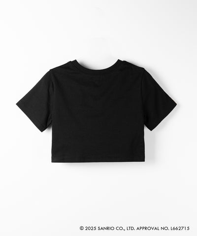 【 HELLO KITTY × me+em select 】ハローキティグランジロゴショートちびTシャツ / Hello Kitty grunge logo short chibi T-shirt 【 セットアップ着用可能 】