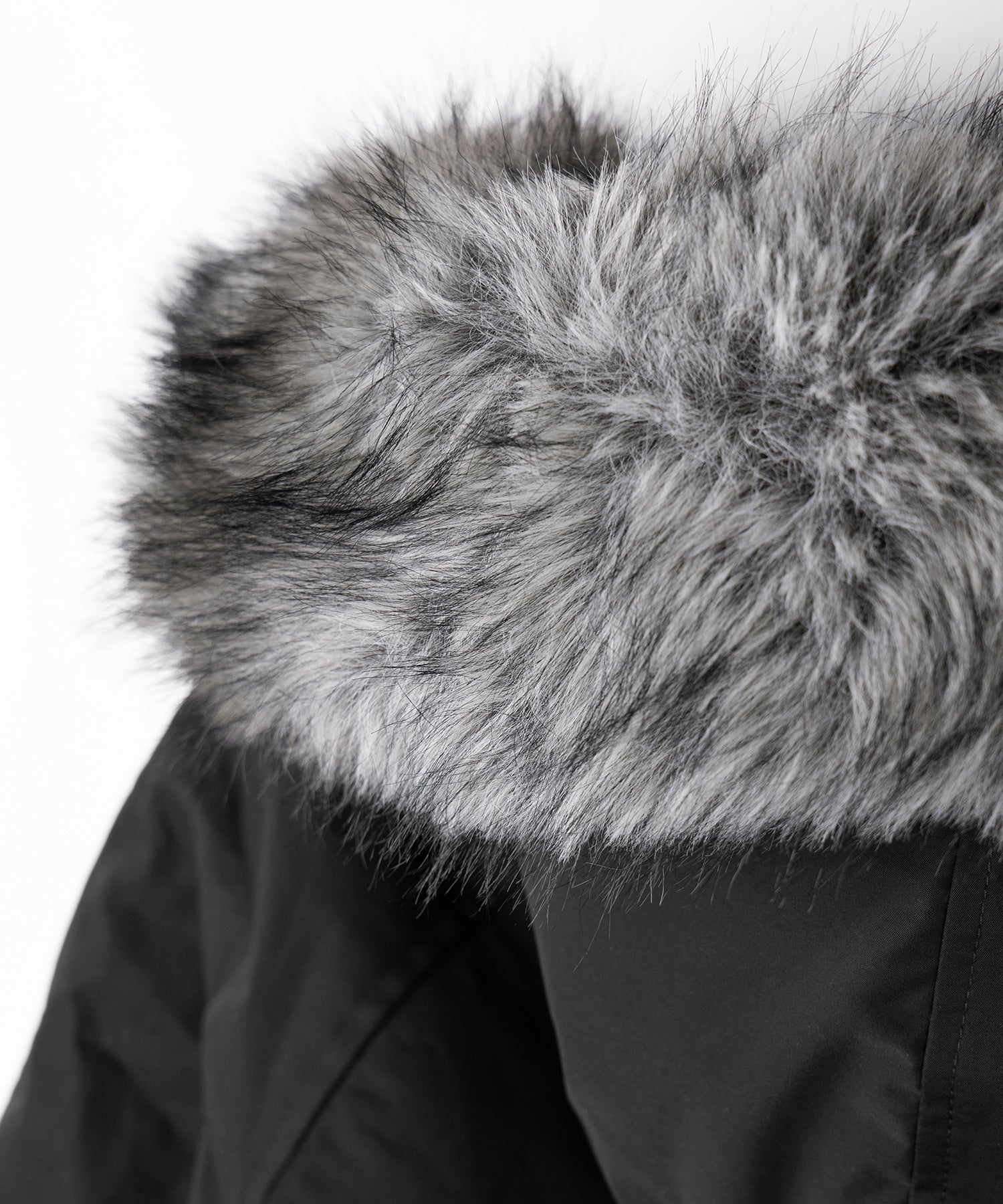 【 限定先行販売 】fake fur hoodie big down jacket