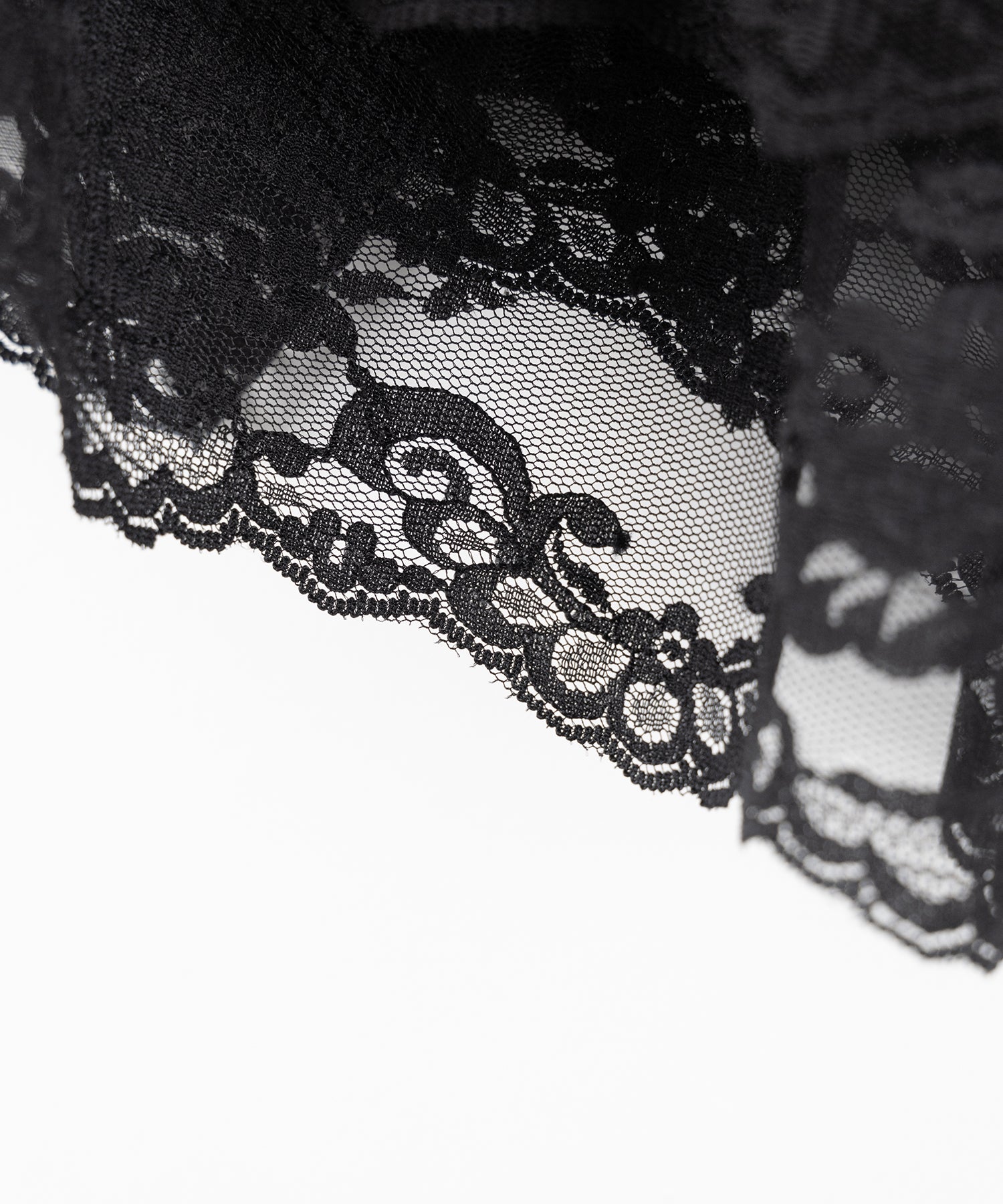 【 2color 】ストラップリボンレースフリルミニ巻きスカート / strap ribbon lace frill mini wrap skirt