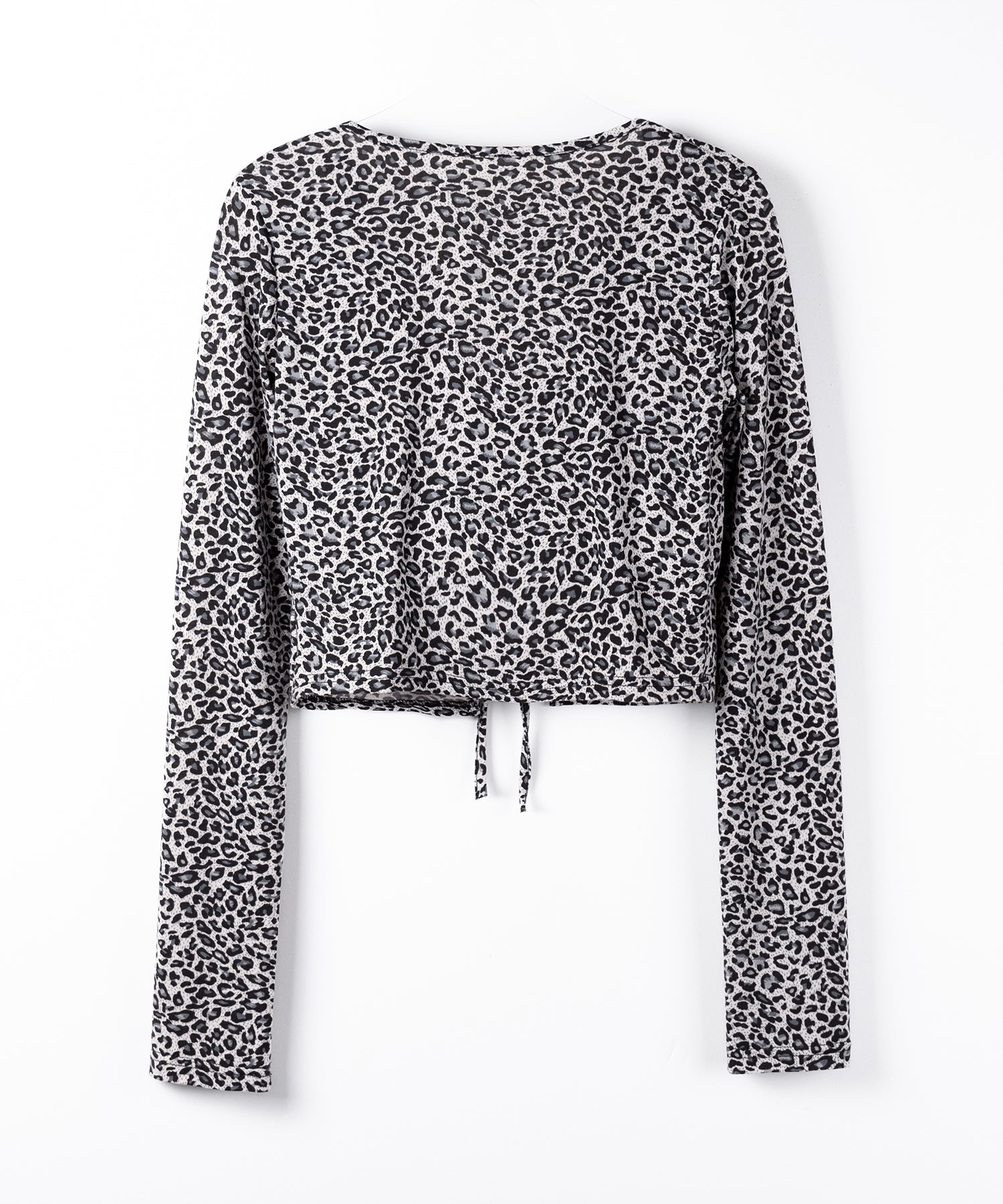 レオパードフロントリボンショートカーディガン / Leopard front ribbon short cardigan
