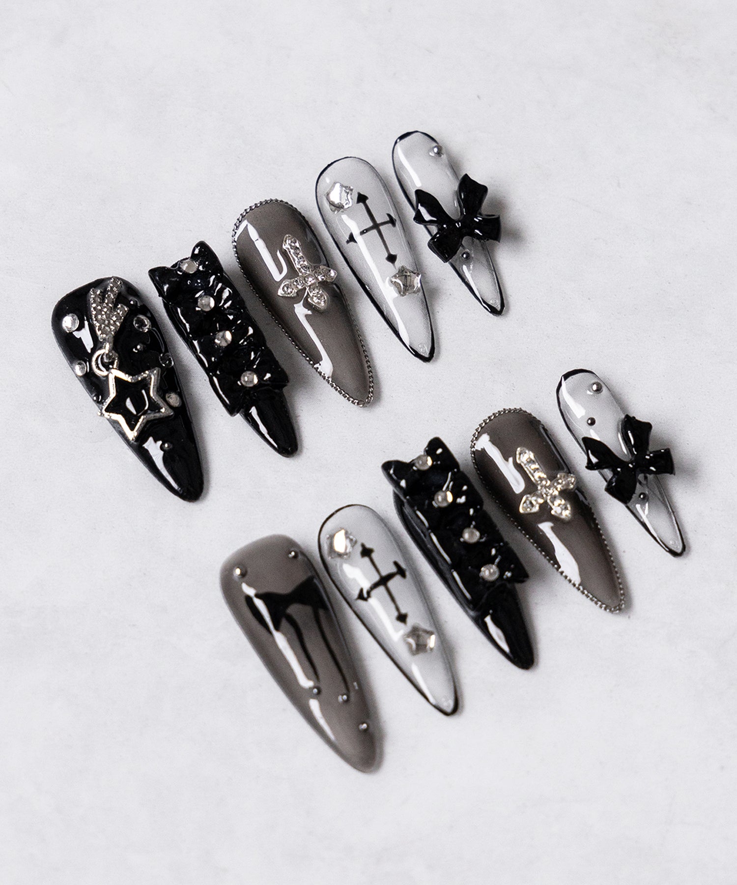 モノトーンリボンクロスビジュースティレットネイルチップ / monotone ribbon cross bijou stiletto nail tips