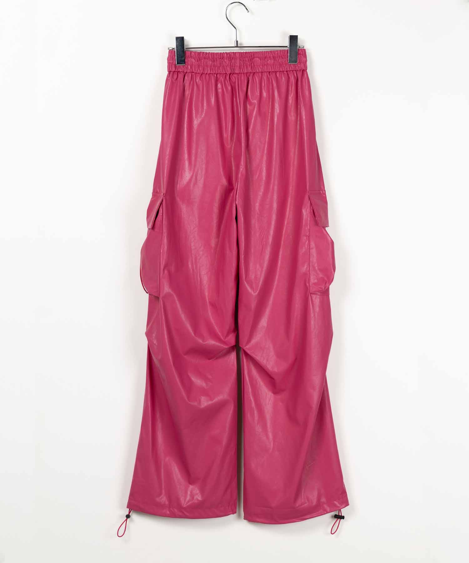 【 選べる4size /2color 】タックデザインフェイクレザードロストワイドカーゴパンツ