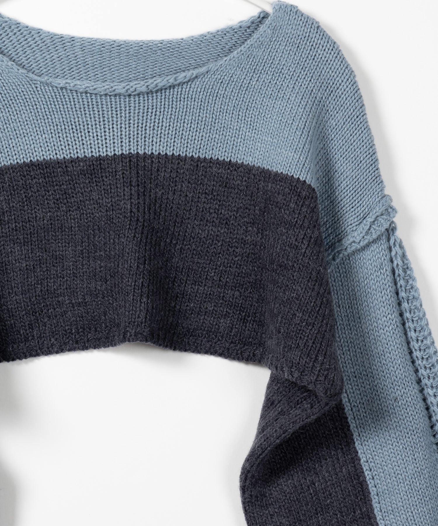 【 ワンショルにもできる 2WAY 】バイカラーデザインブロッキングショートニット