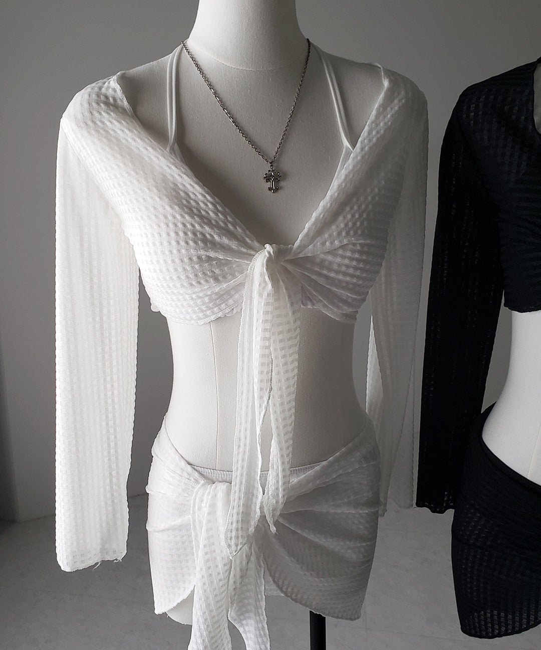 【 レディース水着/4点セット 】アシンメトリーラップレイヤードパレオハイウエストビキニ / ( 4piece set ) asymmetrical wrap layered pareo high waist bikini