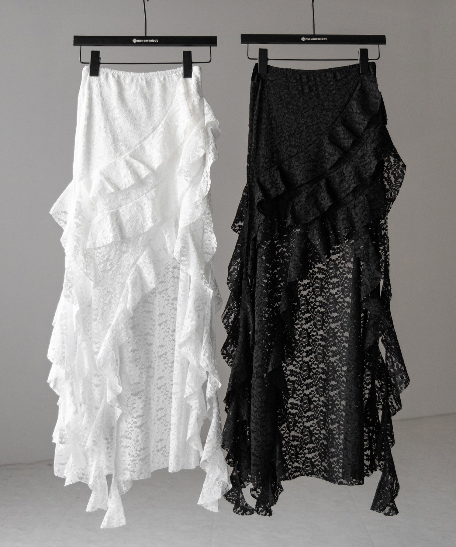 【 裏地付 】アシンメトリーフリルレーススリットロングスカート / asymmetry frill lace slit long skirt