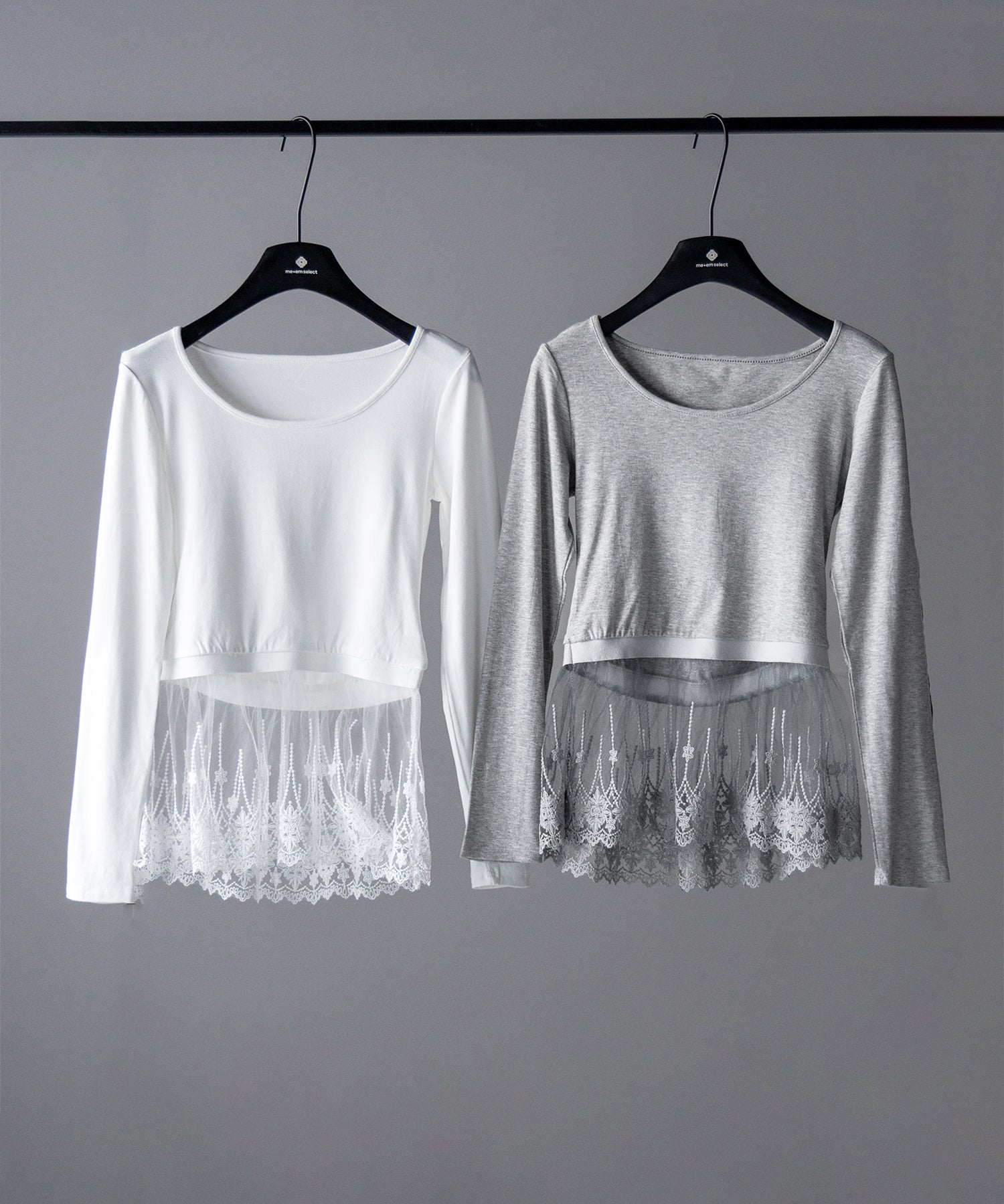 【 2color 】裾レースフリルレイヤード長袖トップス / hem lace frill layered long sleeve tops