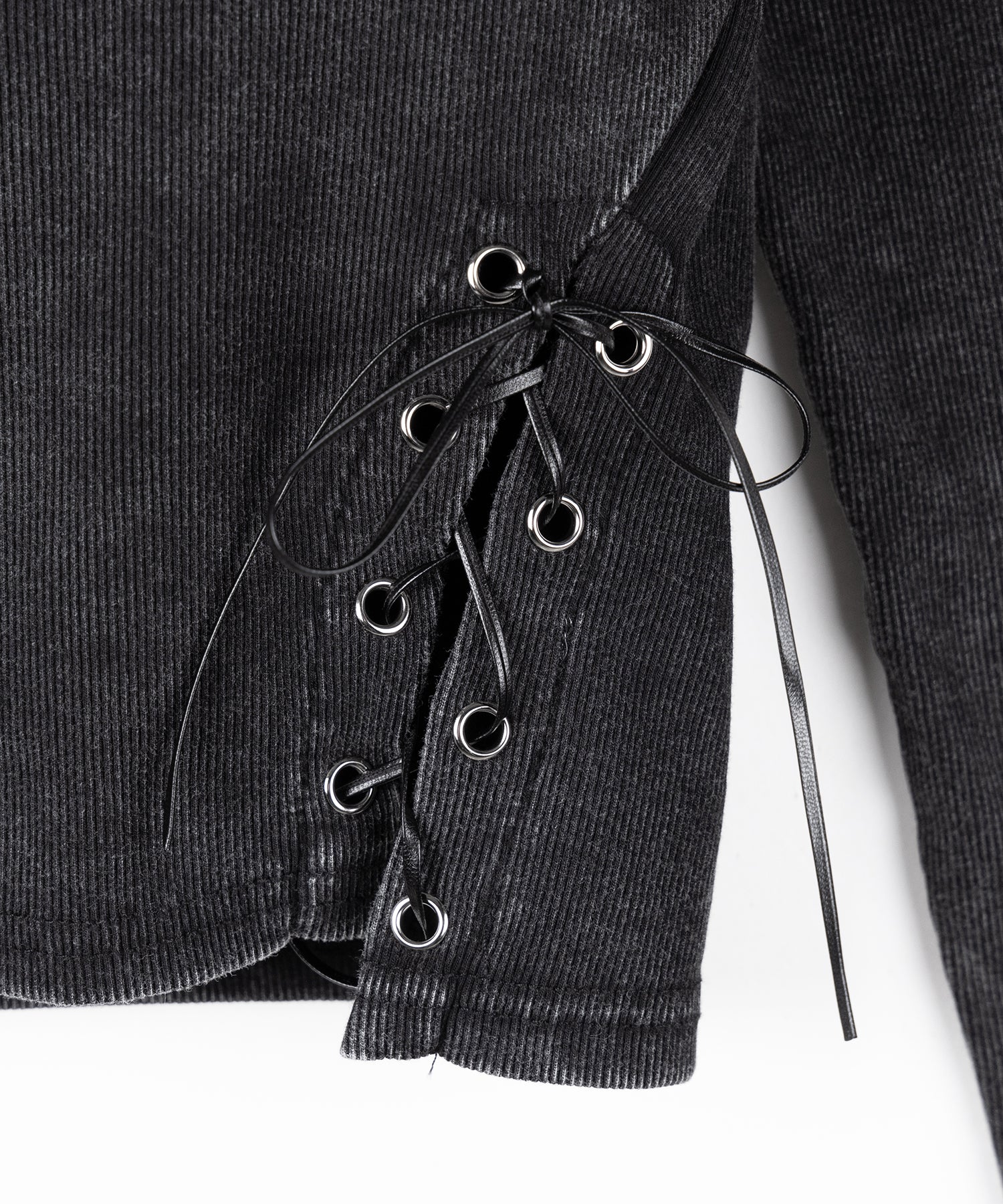 ヴィンテージサイドレースアップカットアウトショートロンT / vintage side lace up cutout short long sleeve T-shirts