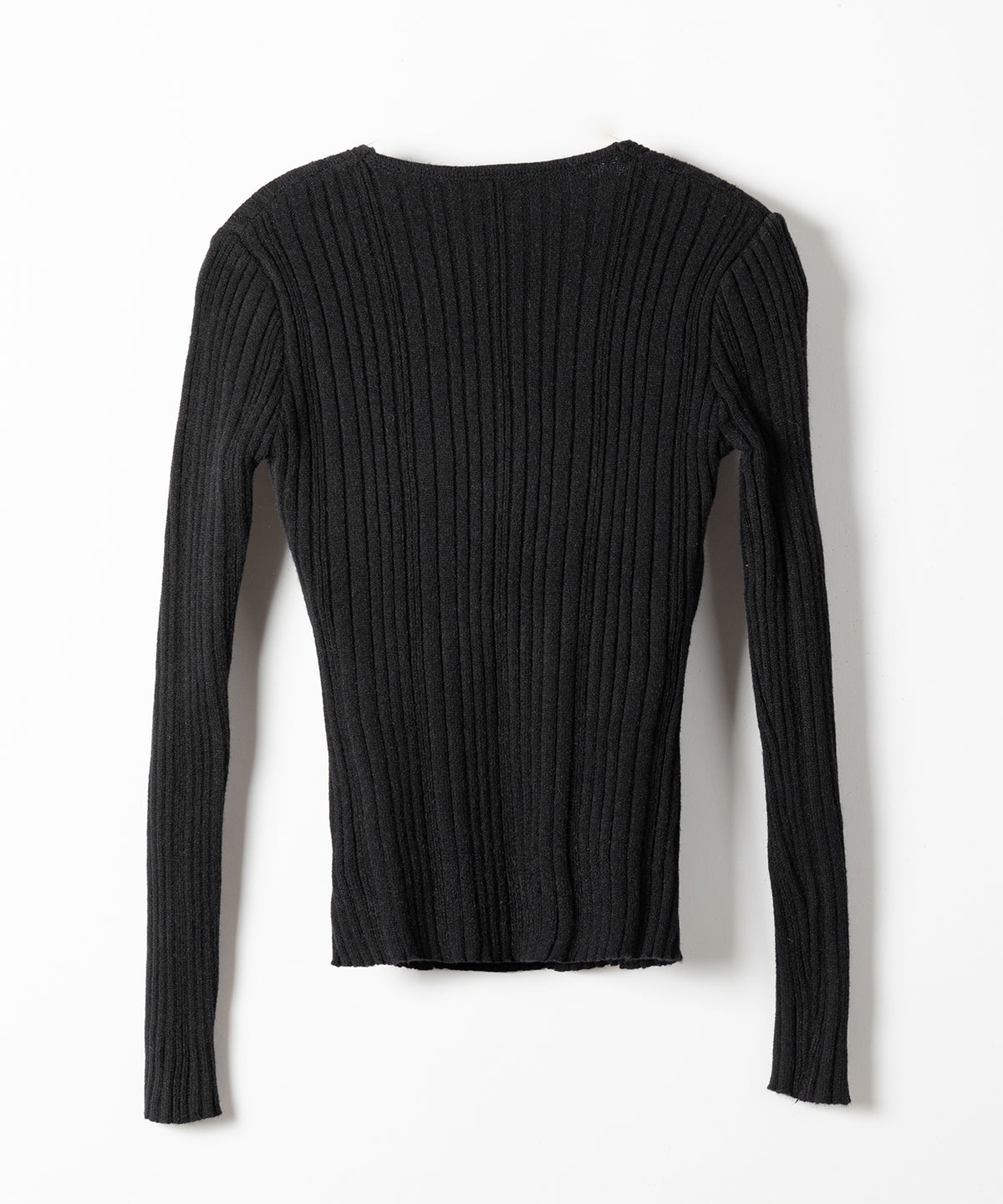 Ⅴネックツイストリブニットトップス / V-neck twisted rib knit tops