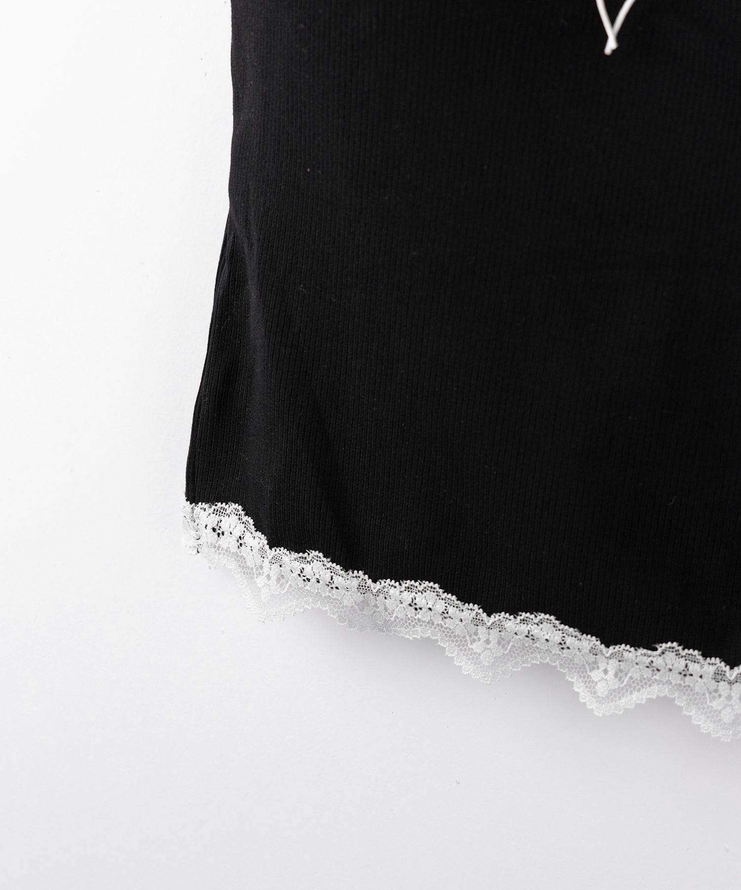 【 3color 】バイカラーレースクロップドリブキャミソール / bicolor lace cropped rib camisole