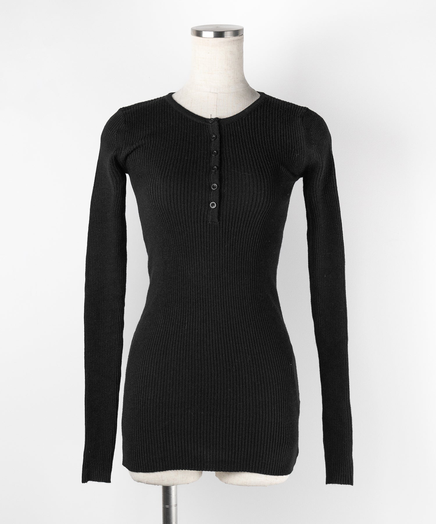 【 セットアップ 】ヘンリーネックスリムリブニットトップス&ニットショートパンツ SET / henley neck slim rib knit tops & knit short pants SET