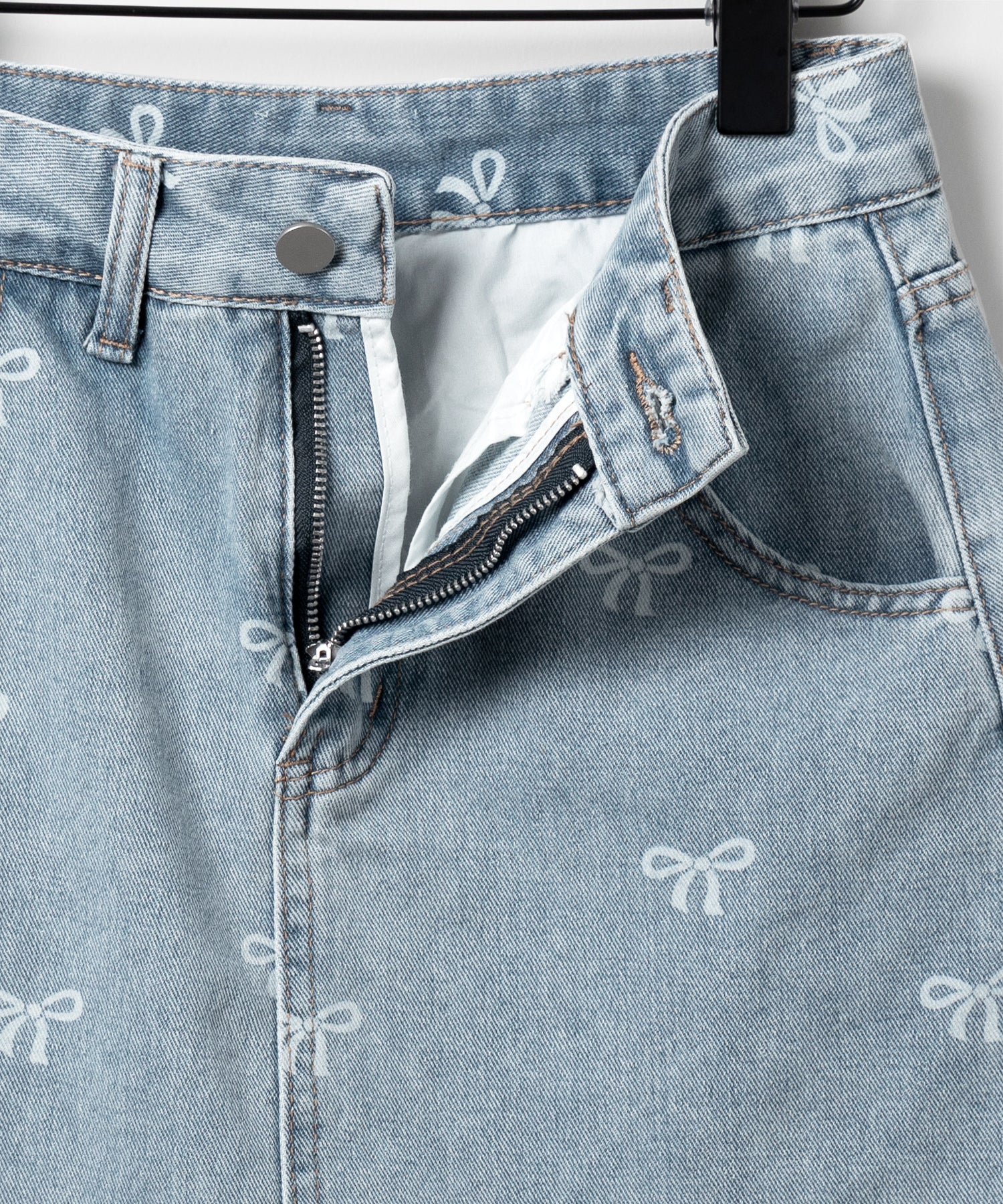 【 インパン裏地付き 】リボンプリントダメージデニムミニスカート / ribbon print damage denim mini skirt
