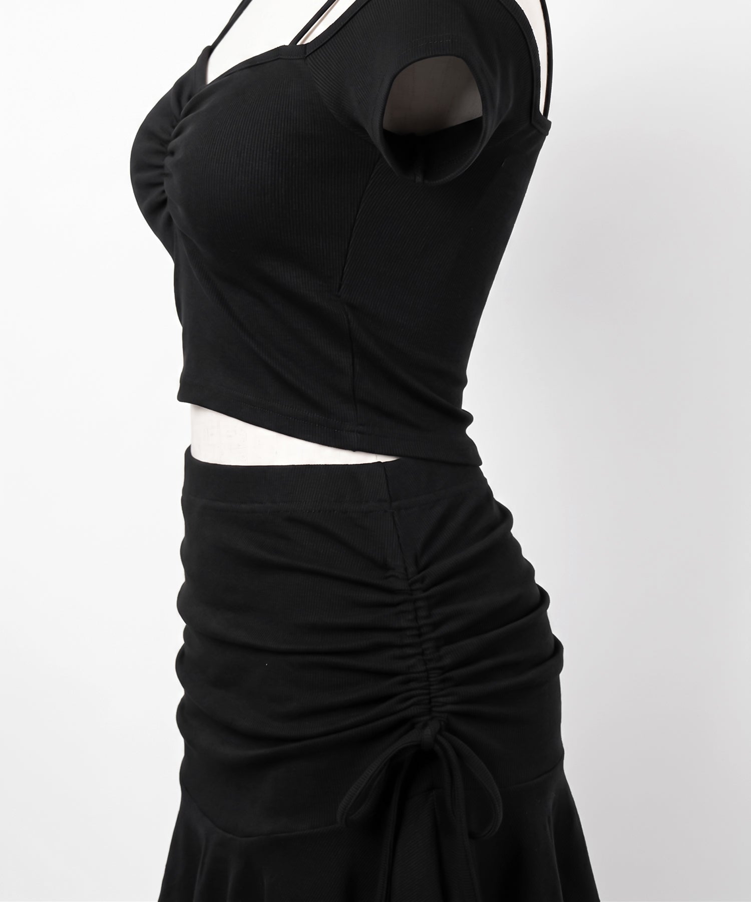 ワンショルギャザートップス + シャーリングリボンスカート SETUP / ( SETUP ) one shoulder gather tops + shirring ribbon skirt SET