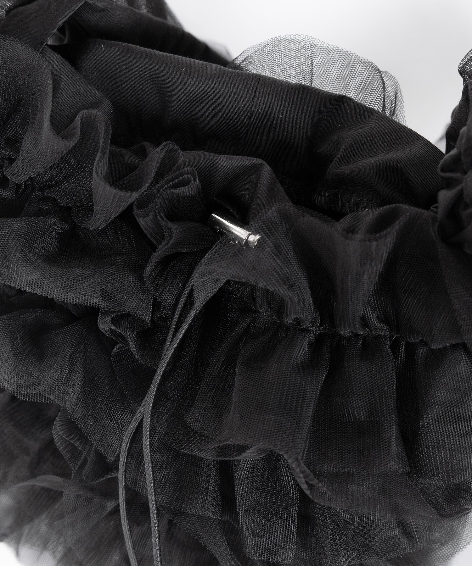 チュールフリル巾着ミニショルダーバッグ/ tulle frill drawstring mini shoulder bag