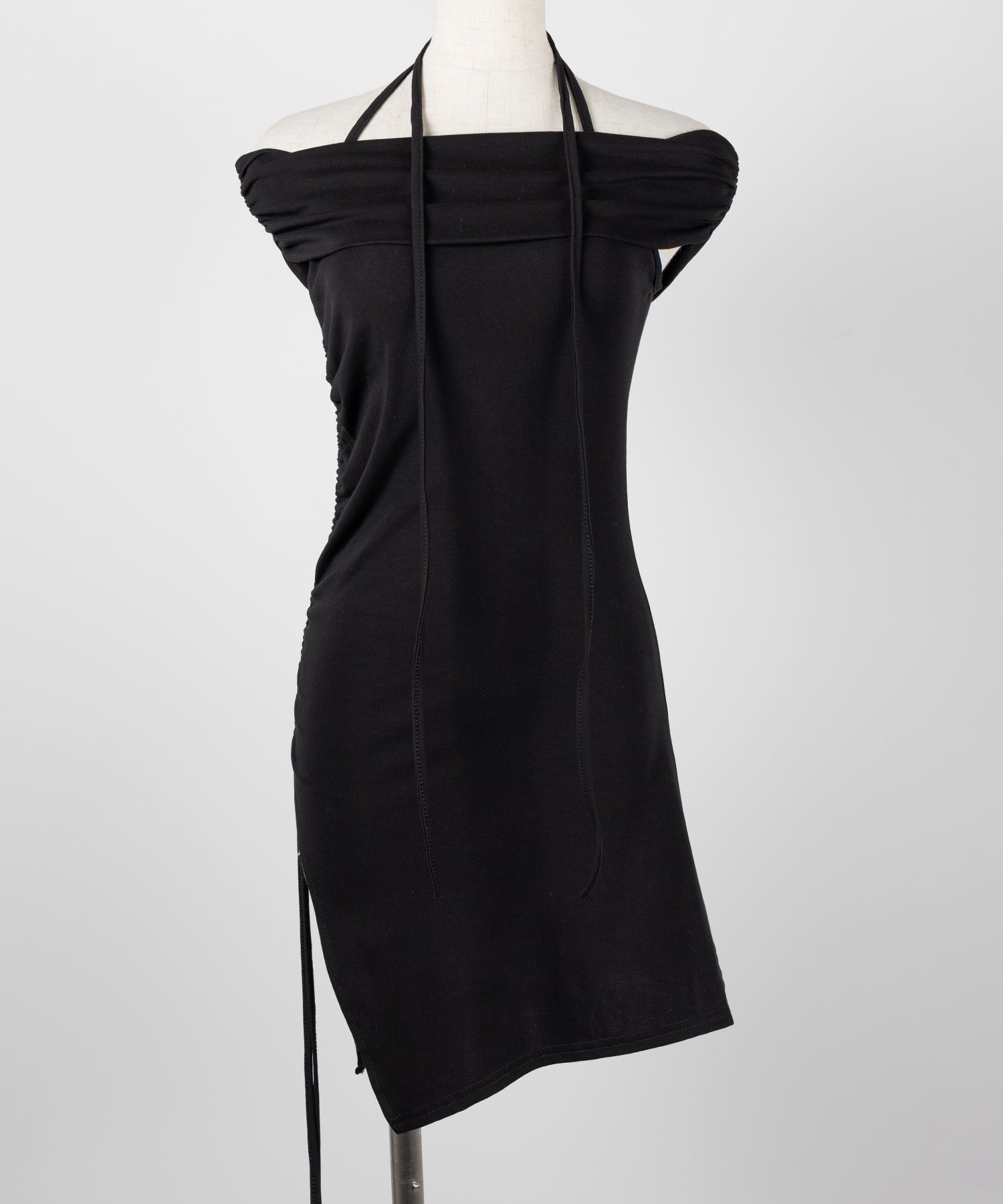 【 セットアップ 】ネックリボンストラップオフショルミニワンピ +ショートパンツ / neck ribbon strap off shoulder mini onepiece + short pants SET