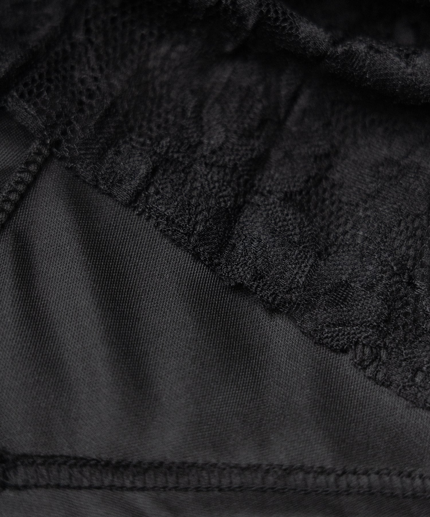 【 インパン裏地付】アシンメトリーフリルレースミニスカート / asymmetry frill lace mini skirt