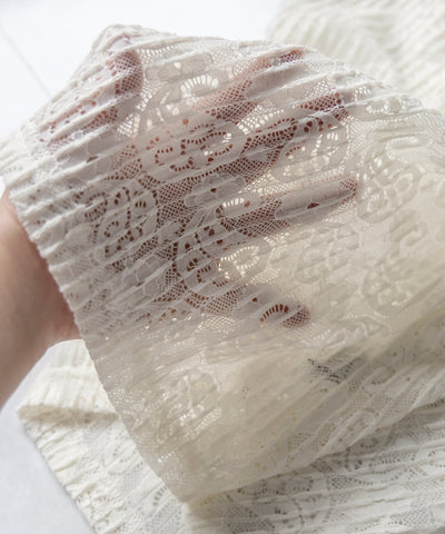 サイドラインリボンレーストップス / side line ribbon lace tops