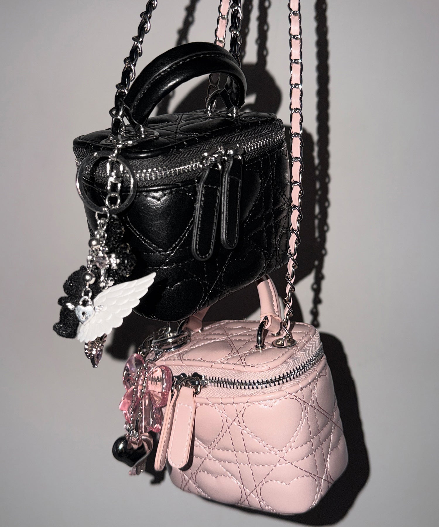 ハートキルティングミニバニティバッグ / heart quilted mini vanity bag