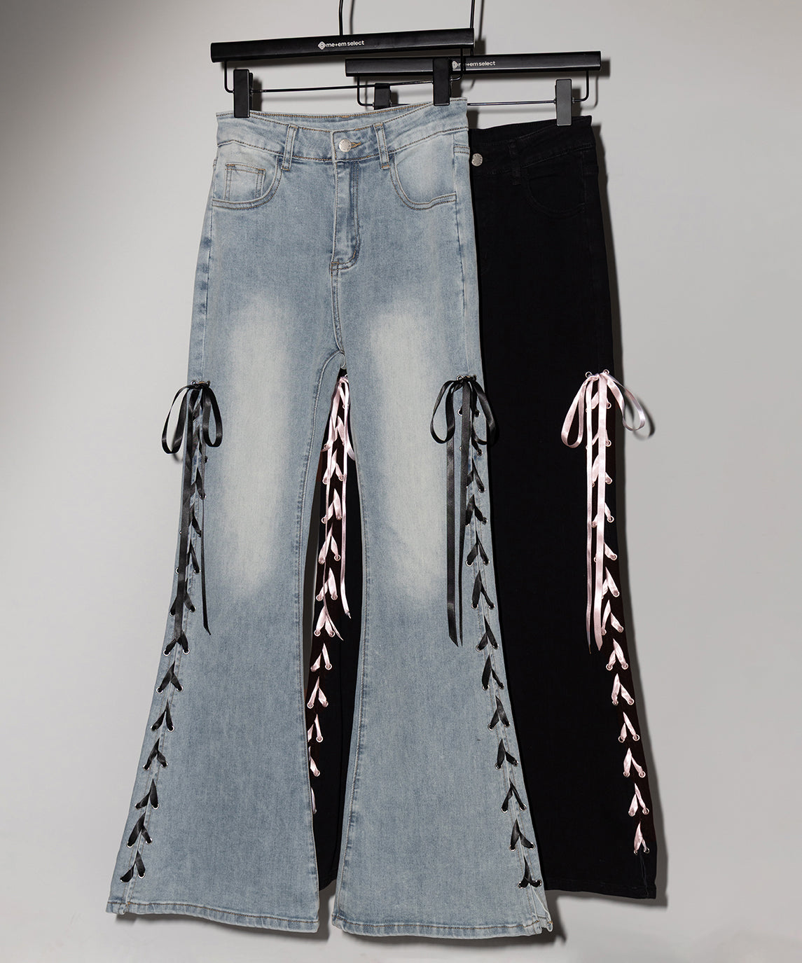 サテンリボンレースアップカットアウトストレッチフレアデニム / satin ribbon laceup cutout stretch flare denim