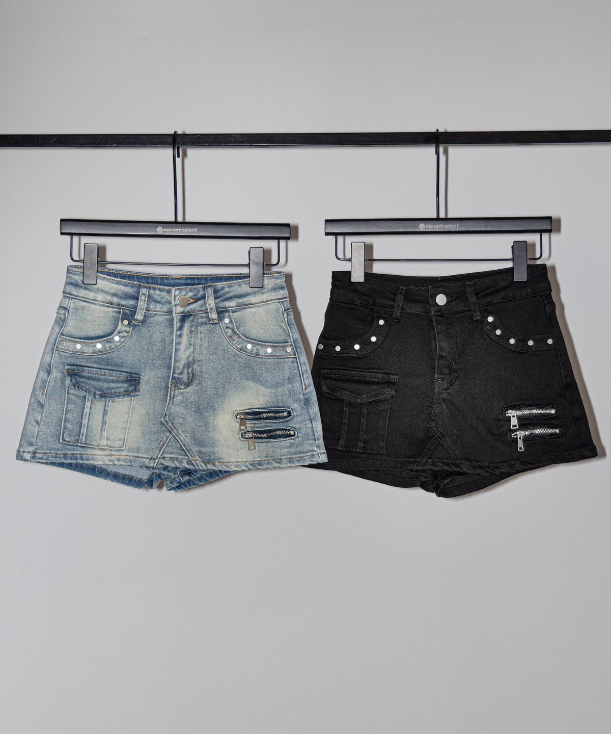 スタッズジップデザインストレッチデニムミニスカパン/ studs zip design stretch denim mini skirt pants