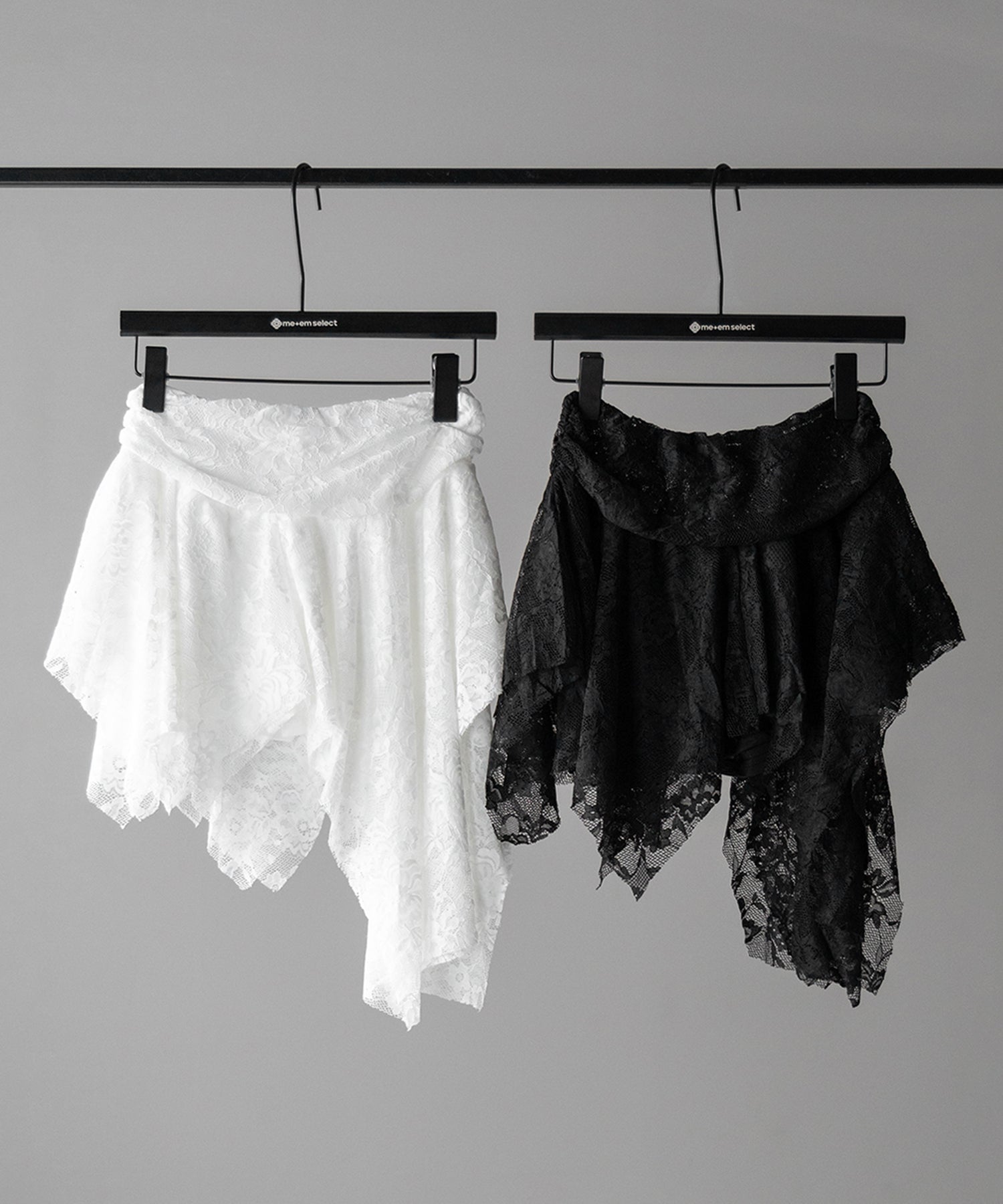 【 2color / インパン裏地付】アシンメトリーフリルレースミニスカート / asymmetry frill lace mini skirt