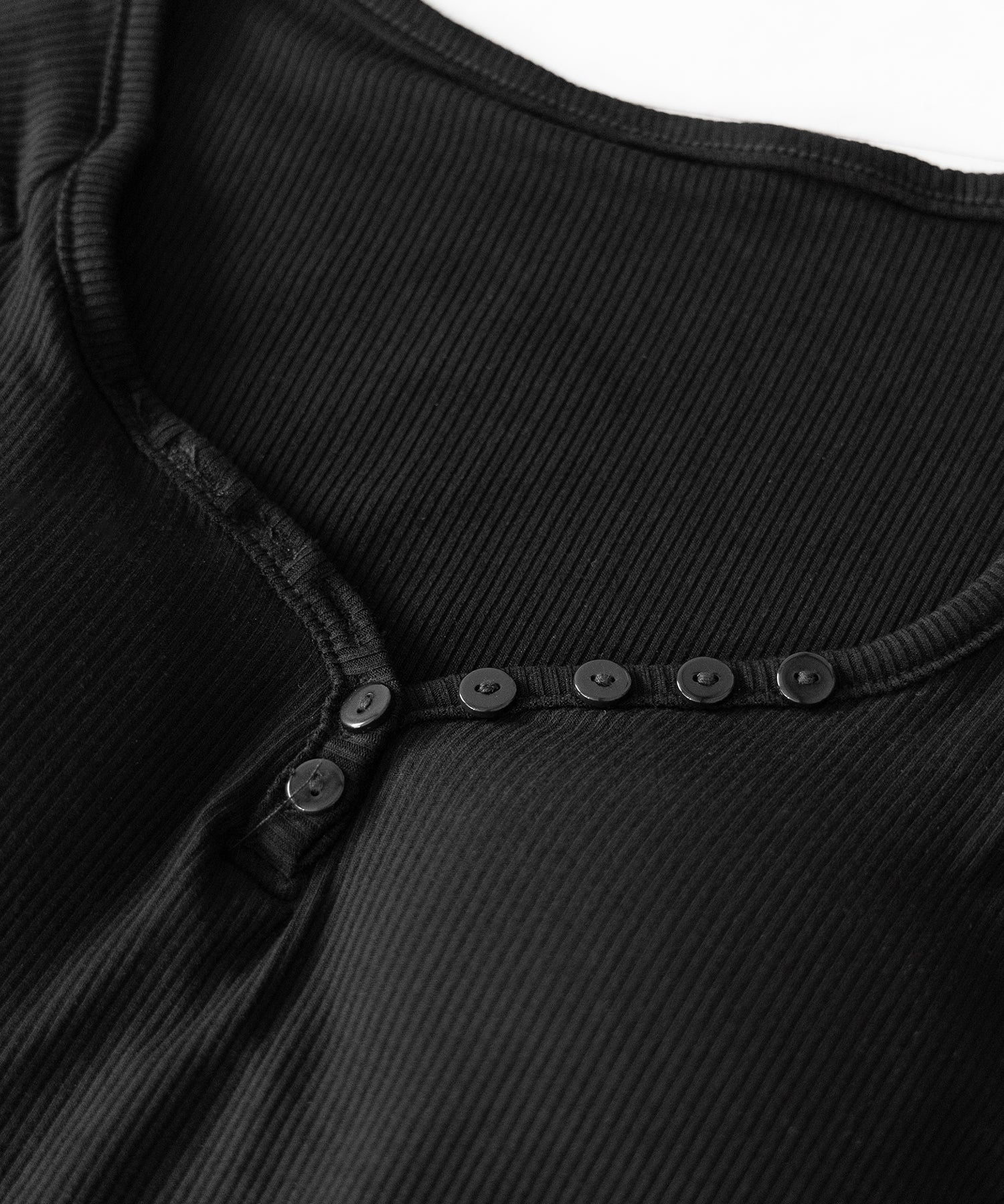 【 3color 】ミニボタンヘンリーネック半袖チビTシャツ / mini button Henley neck short sleeve chibi T-shirt