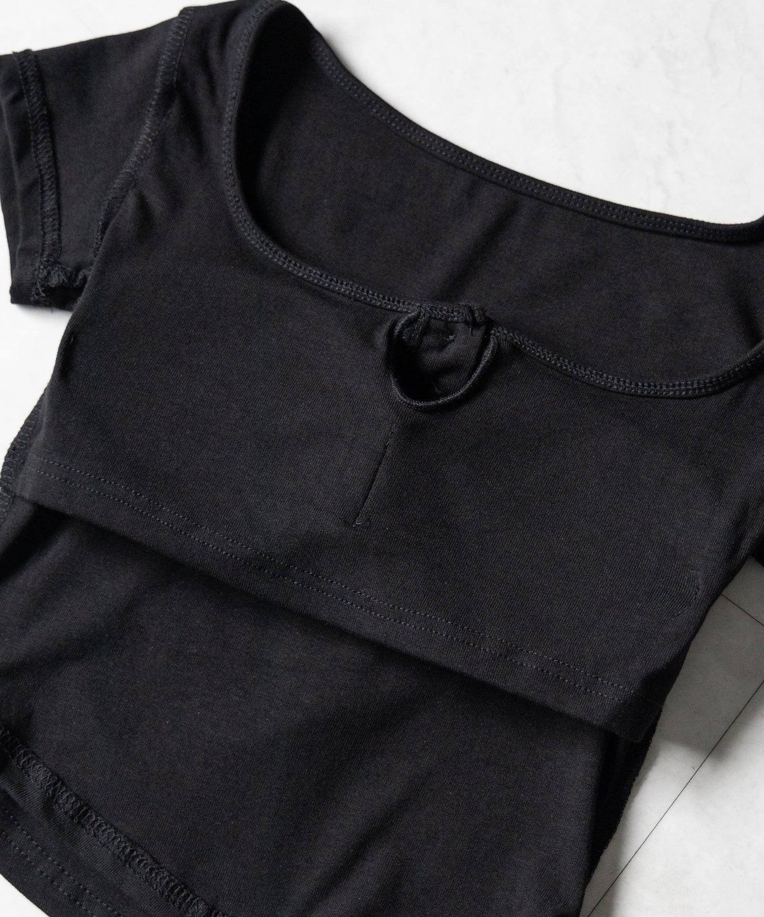 ヘンリーネックスクエアショートTシャツ /Henley neck square T-shirts