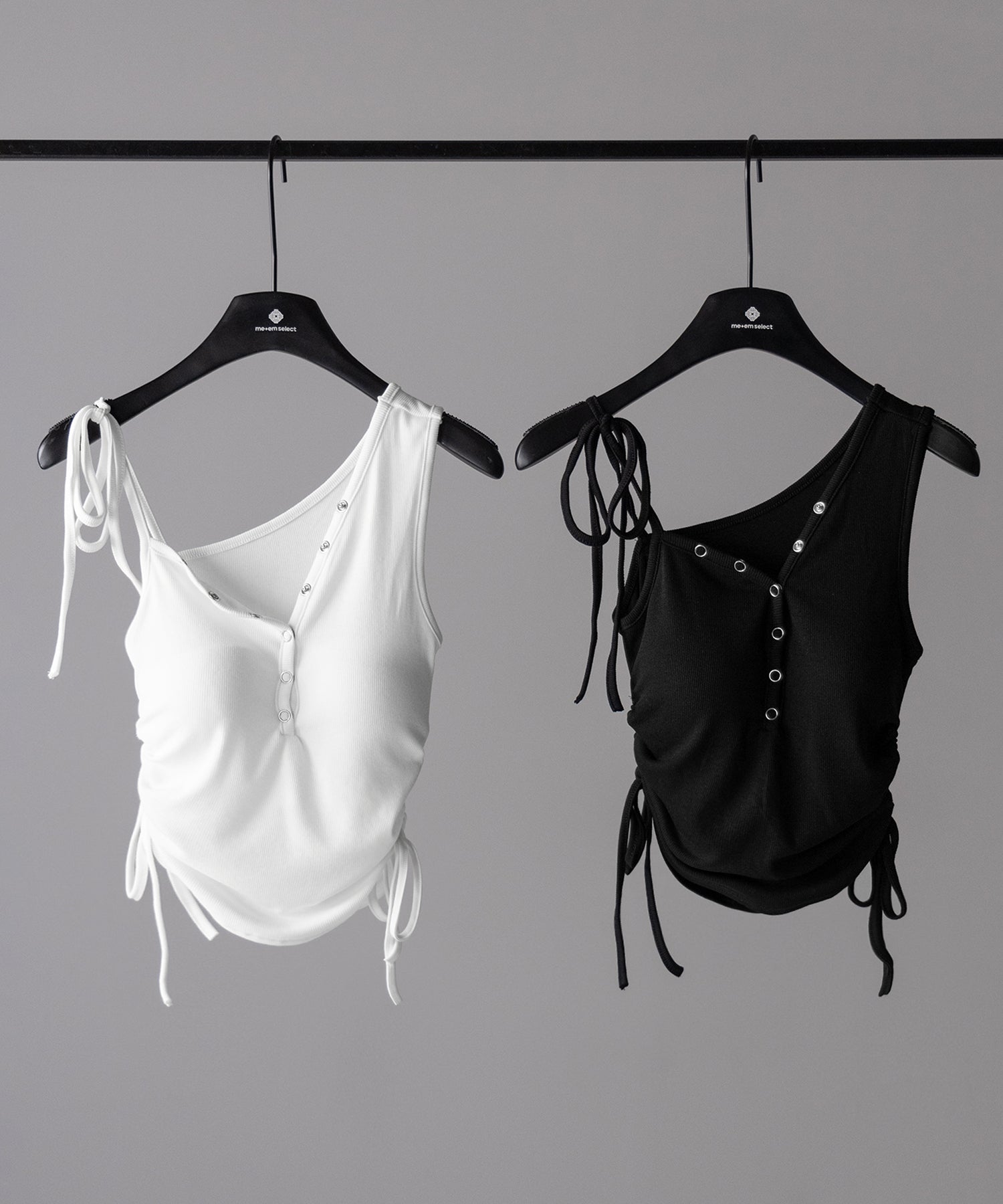 ショルダーリボンシャーリングキャミタンクトップ/ shoulder ribbon shirring cami tank top