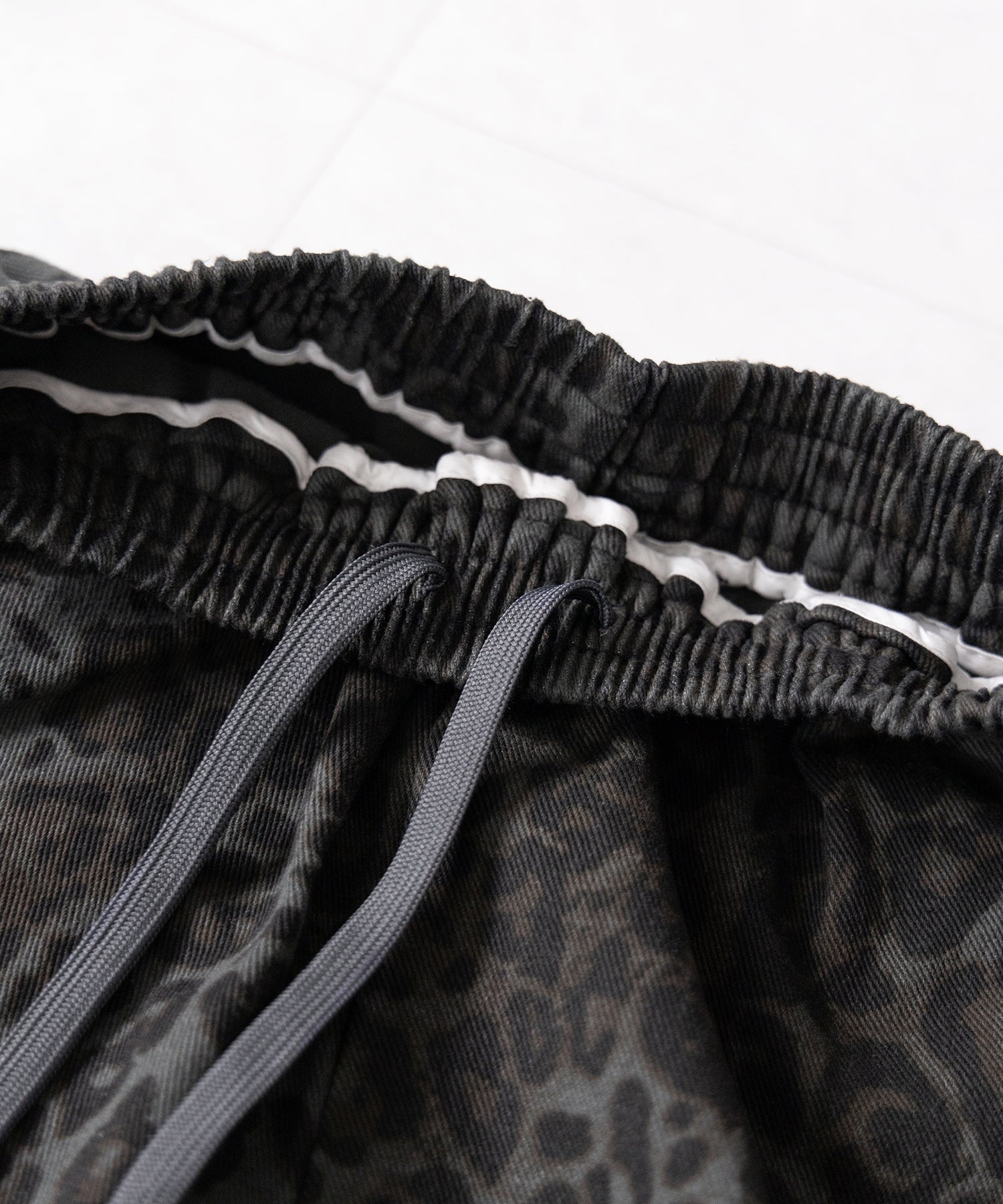 【 2color 】ヴィンテージライクレオパードツイルワイドパンツ / vintage like leopard twill wide pants