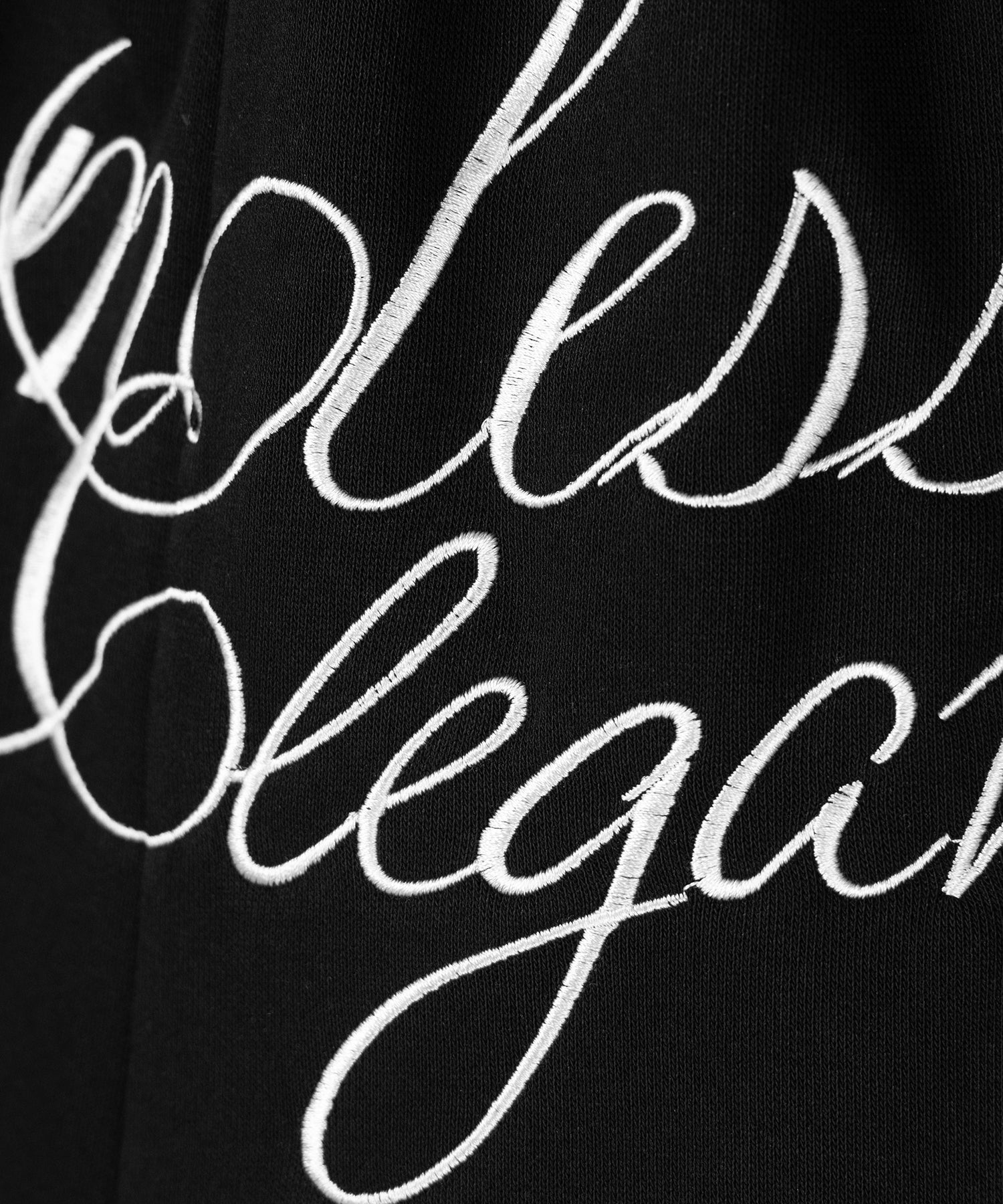 フロントレタリングロゴ刺繍ワイドスウェットパンツ / front lettering logo embroidery wide sweatpants