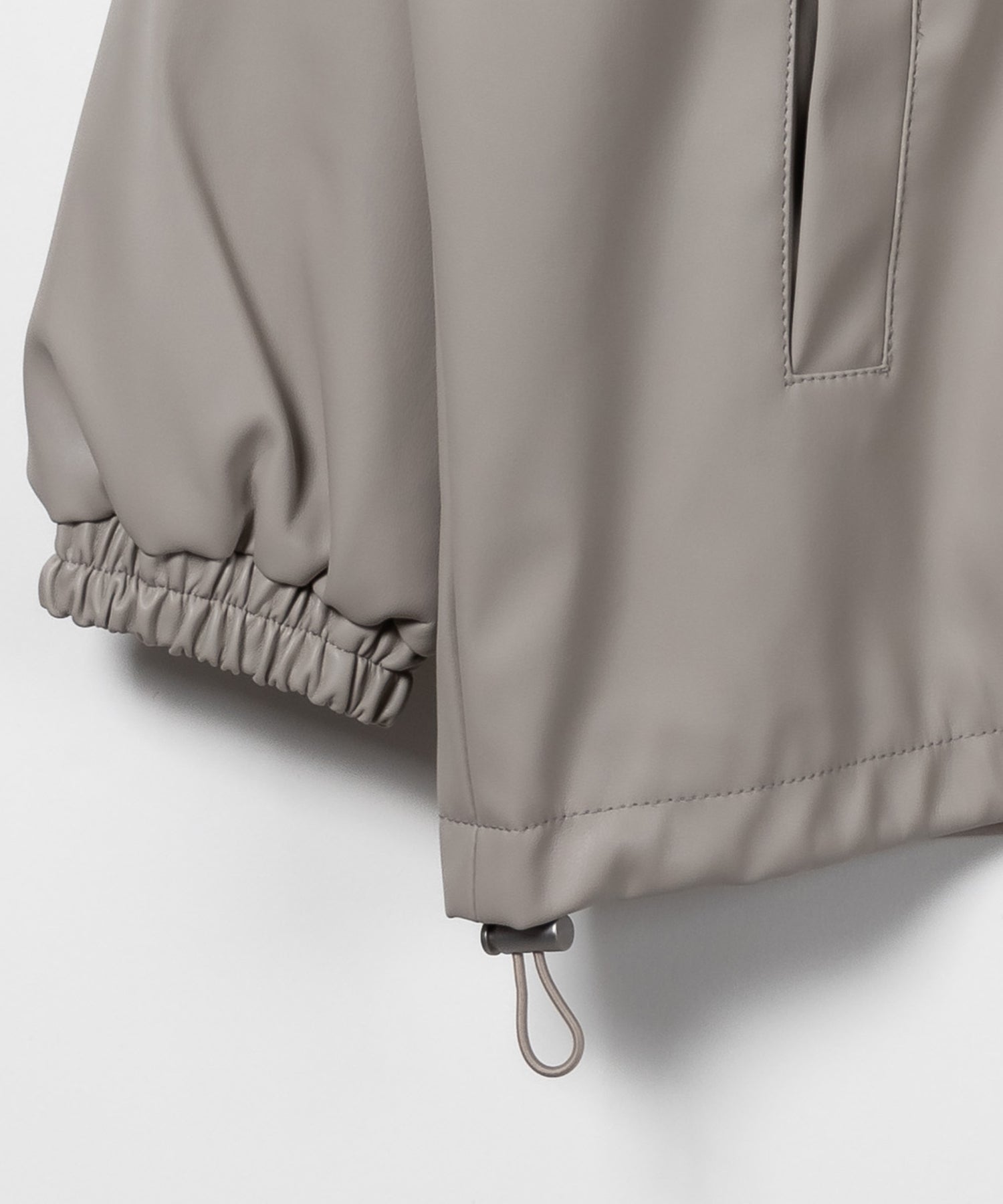 【 裾が絞れる2WAY / 3color 】フェイクレザービッグシルエットマウンテンパーカー