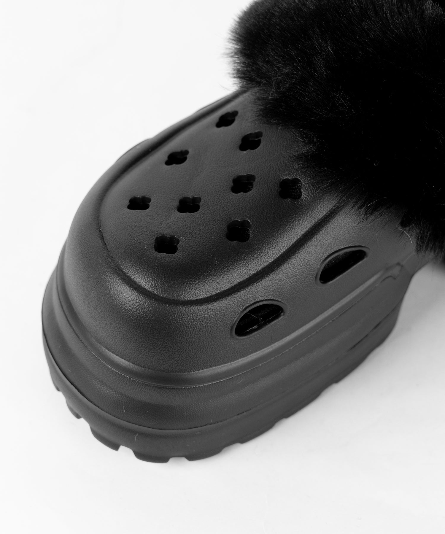 フェイクファー厚底クロッグサンダル / Fake fur platform clog sandals