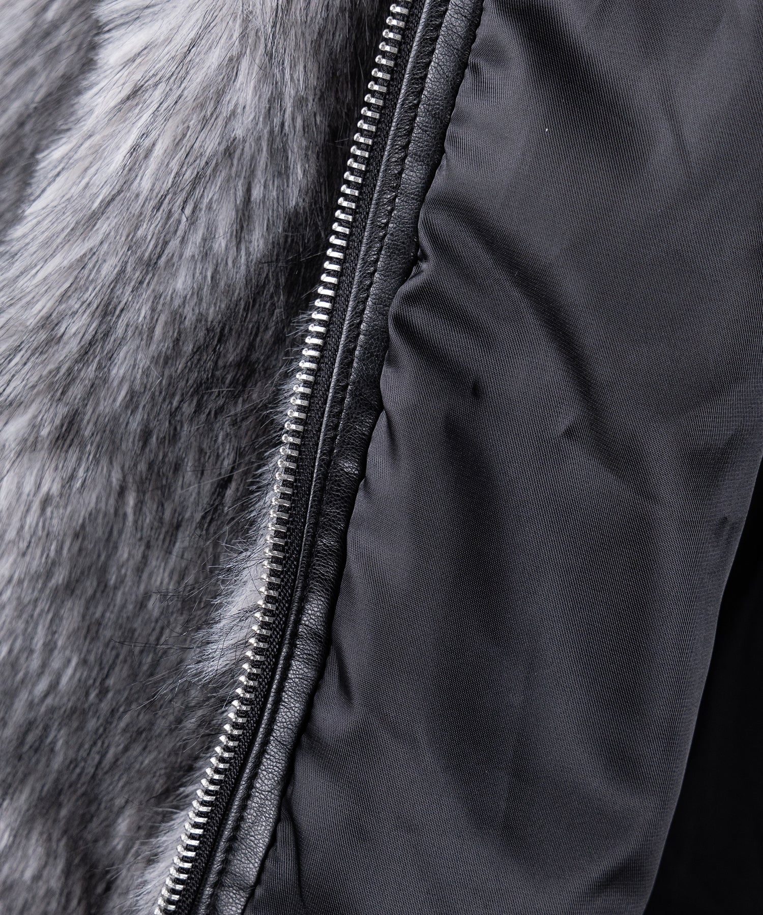 ダブルジップスタンドカラーミックスファージャケット / double zip stand collar mix fur jacket