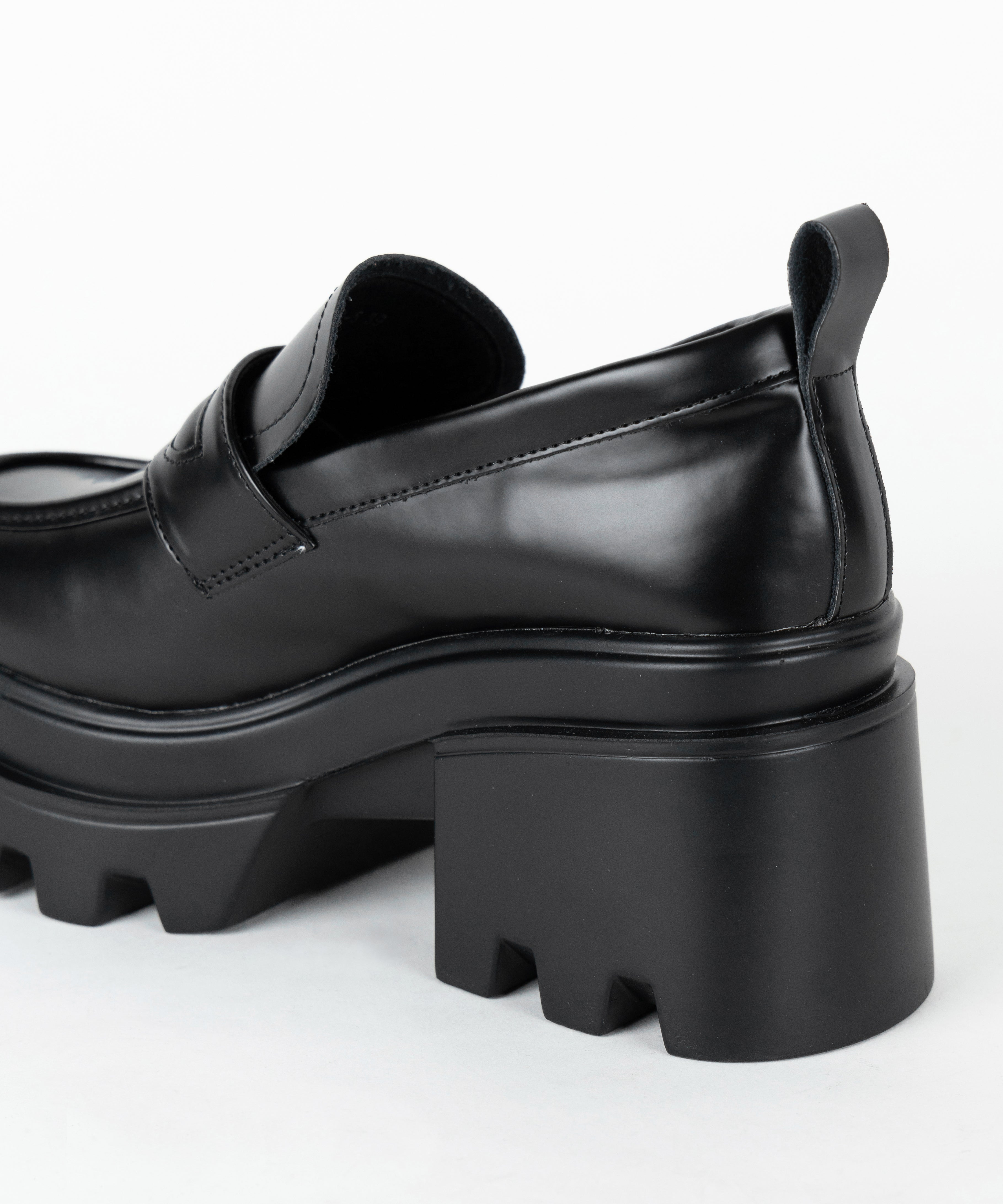 厚底チャンキーヒールコインローファー/platform chunky heel coin loafers
