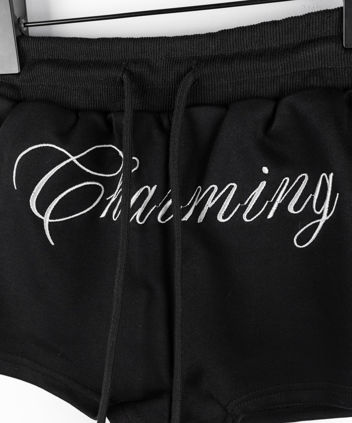 【 セットアップ 】レタリングロゴ刺繍ジップアップパーカー&ショートパンツ / lettering logo embroidery zip-up hoodie & short pants SETUP