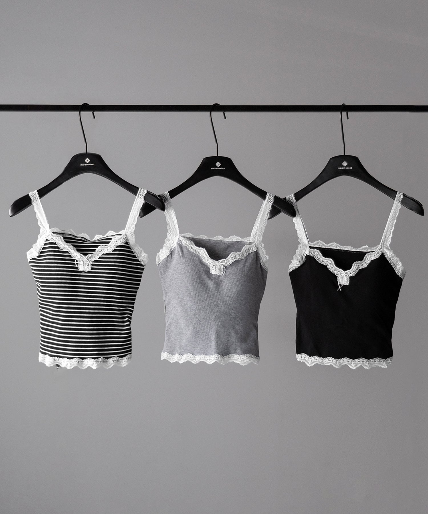 【 3color 】バイカラーレースクロップドリブキャミソール / bicolor lace cropped rib camisole
