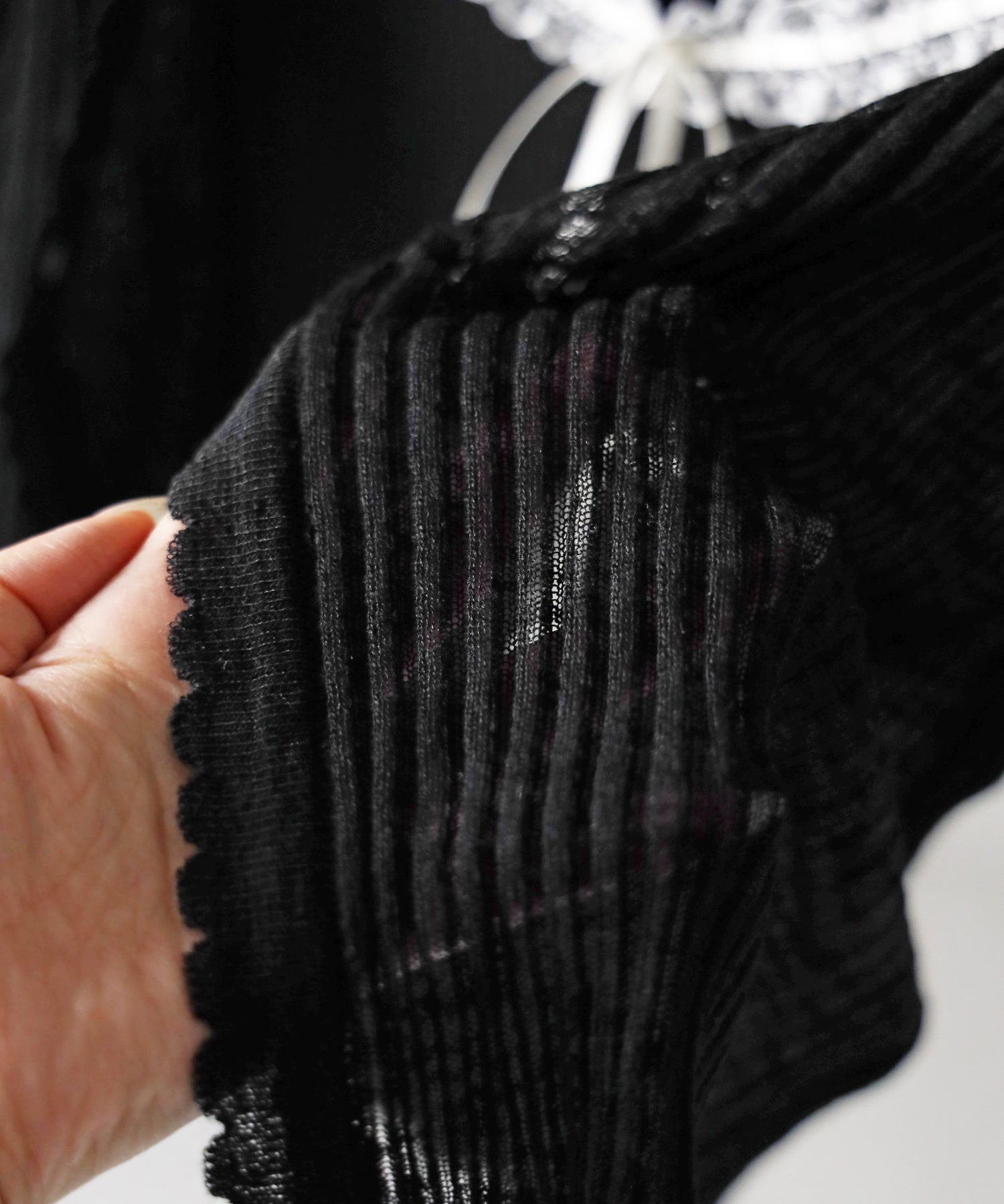 【 2点セット 】レースリボンニットキャミソール + シアーリブニットカーディガン / lace ribbon knit camisole + sheer lib knit cardigan