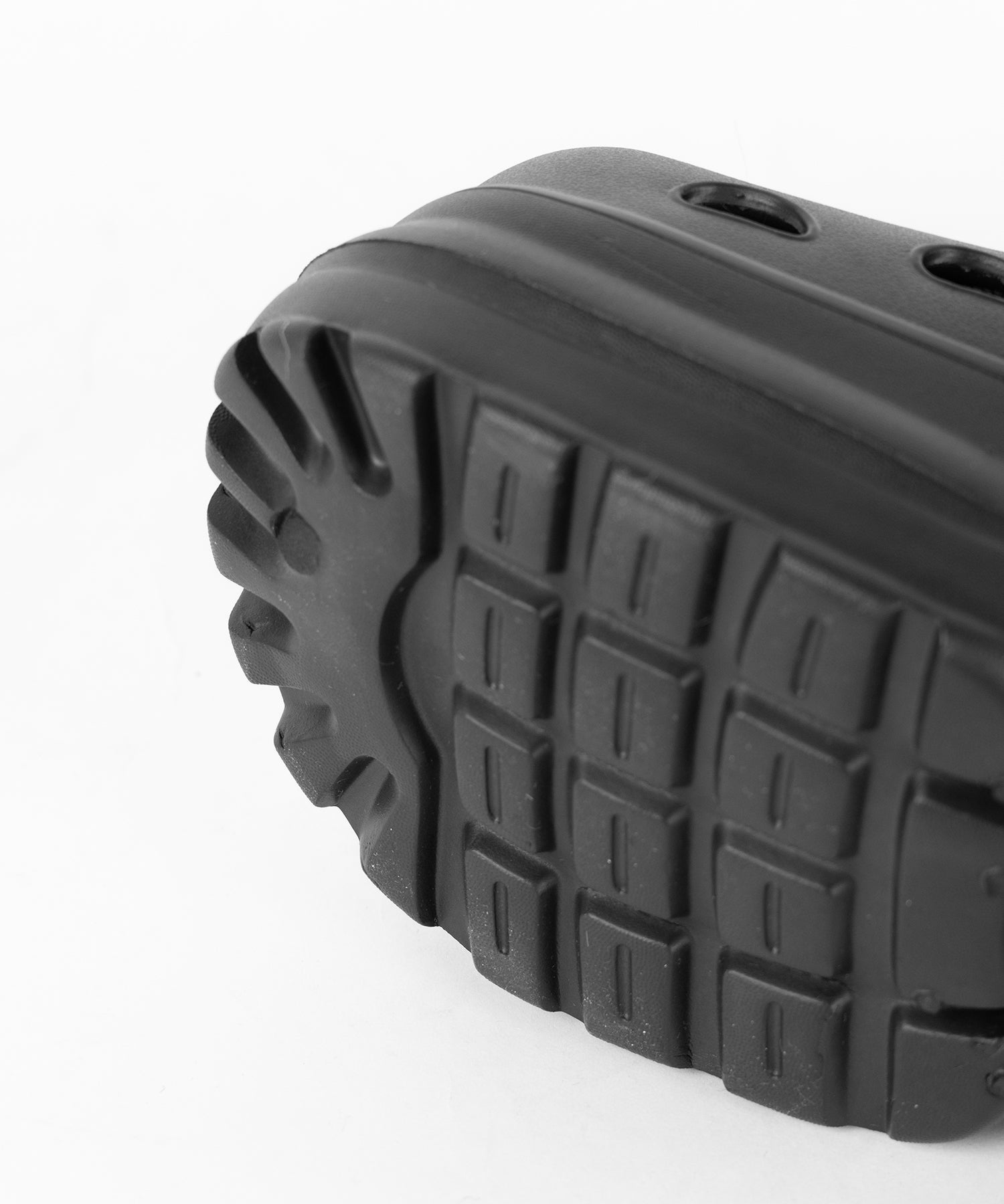 フェイクファー厚底クロッグサンダル / Fake fur platform clog sandals