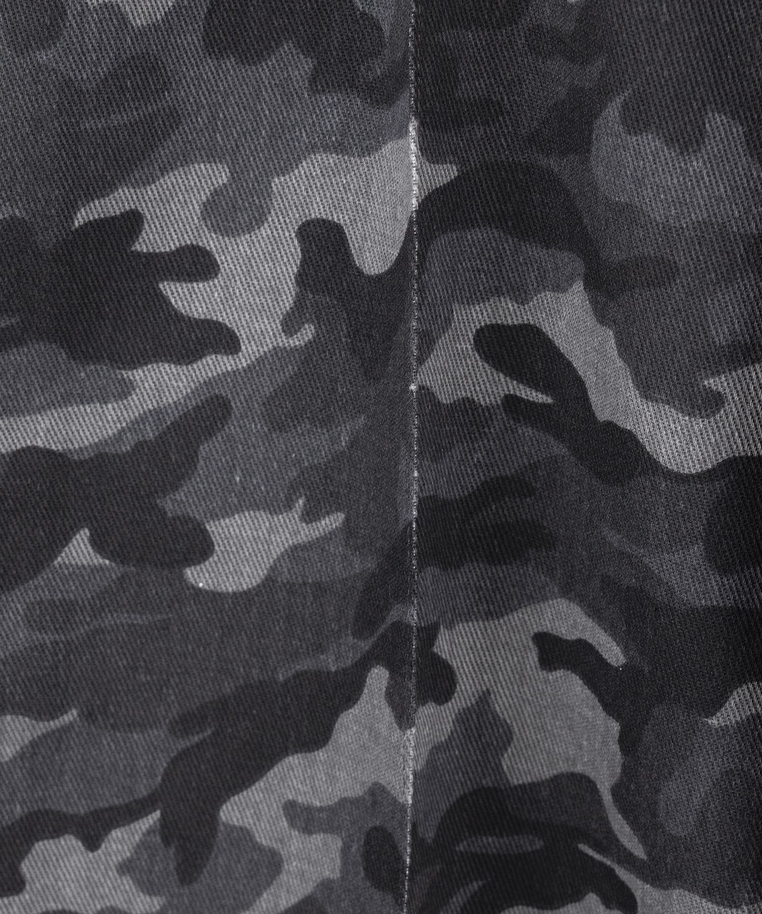 【 2color / 4size 】ダブルタックヴィンテージカモフラージュワイドパンツ / double tuck vintage camouflage wide pants
