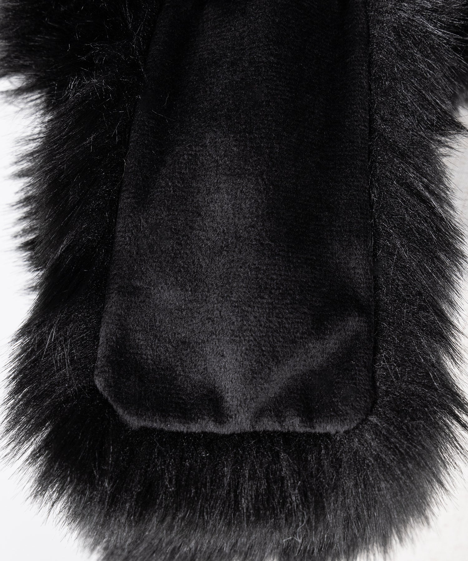 フェイクファーボリュームロングマフラー / fake fur volume long muffler