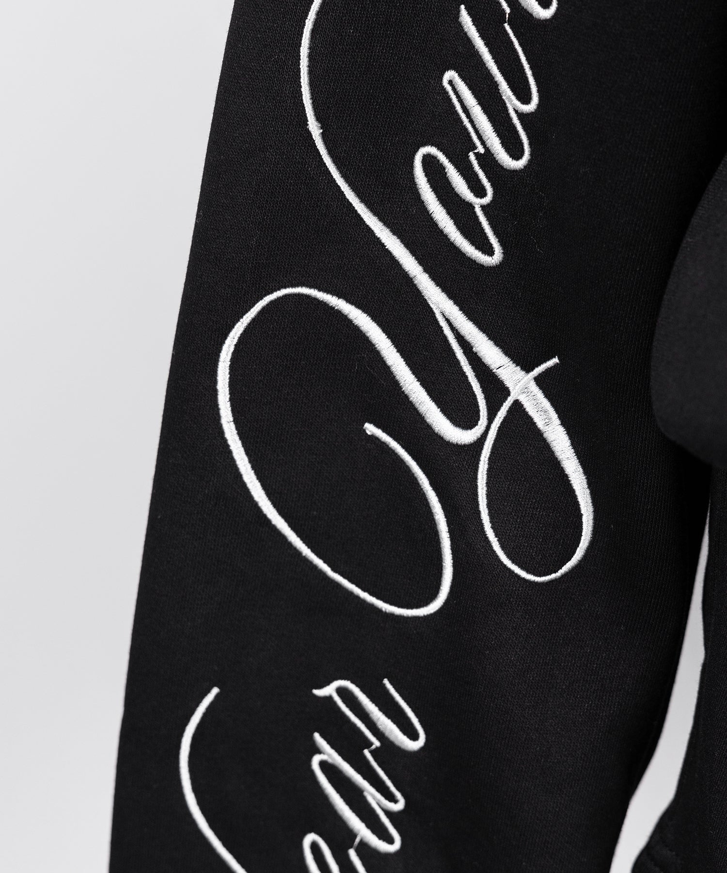 【 セットアップ 】レタリングロゴ刺繍ジップアップパーカー&ショートパンツ / lettering logo embroidery zip-up hoodie & short pants SETUP