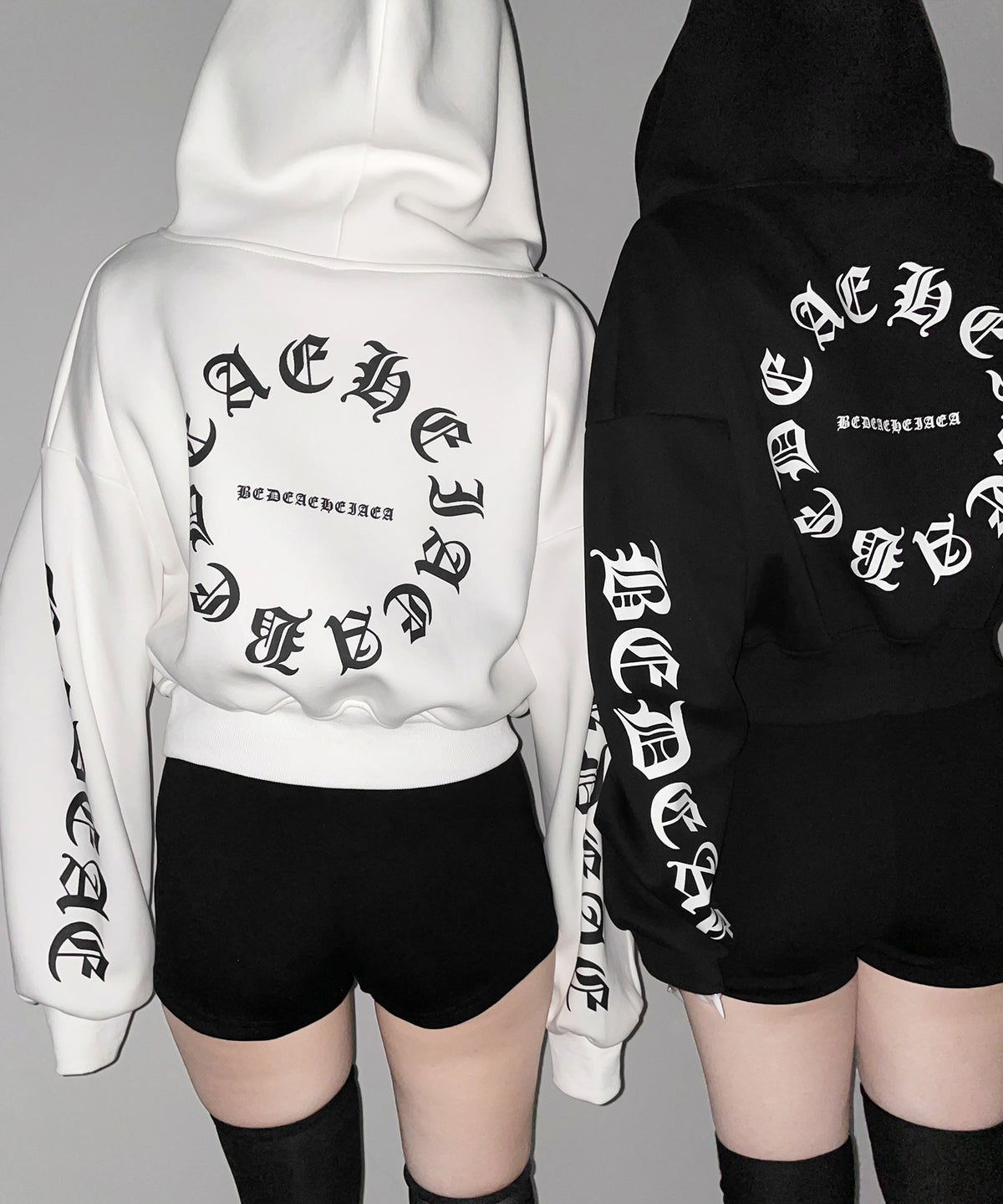 グランジロゴダブルジップショートパーカー / grunge logo double zip short hoodie