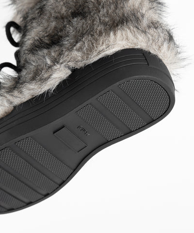 ボリュームフェイクファーブーツ / volume fake fur boots