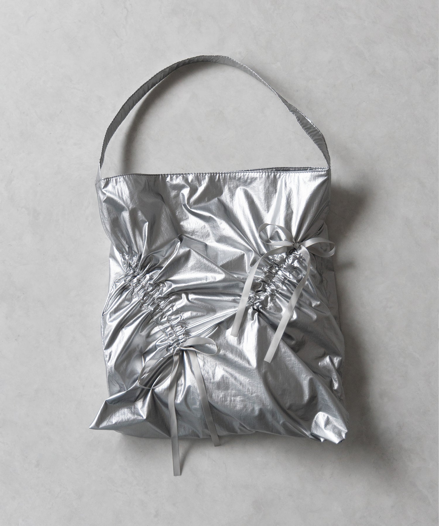 【 2color 】シャーリングリボンメタリックトートバッグ / shirring ribbon metallic tote bag