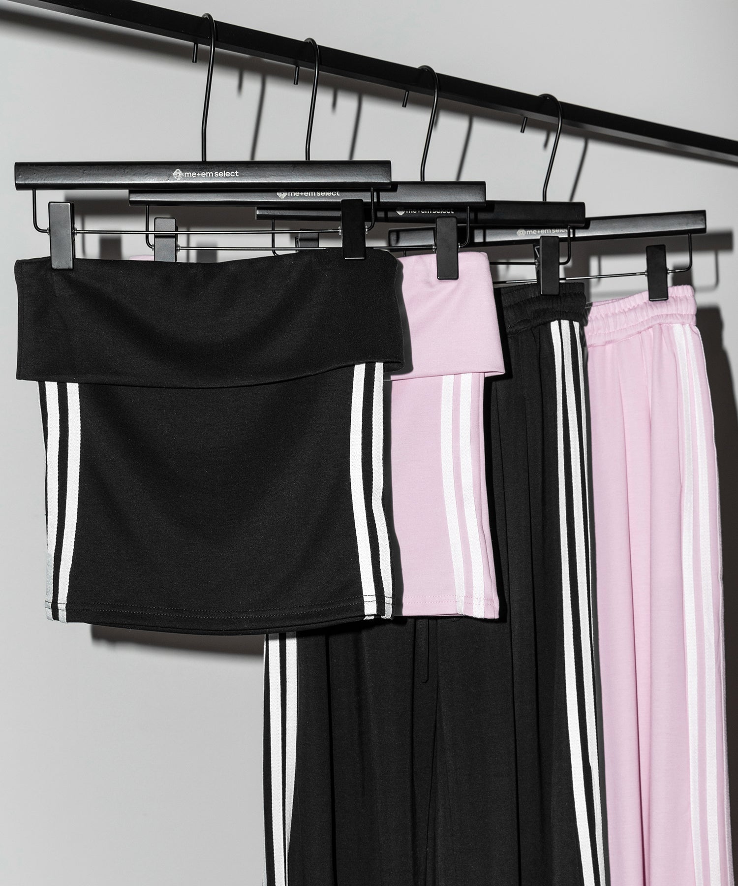 【 セットアップ 】サイドラインベアトップ+タックワイドカットソーパンツ SETUP / ( SETUP ) sideline bare top + tack wide cutsew pants