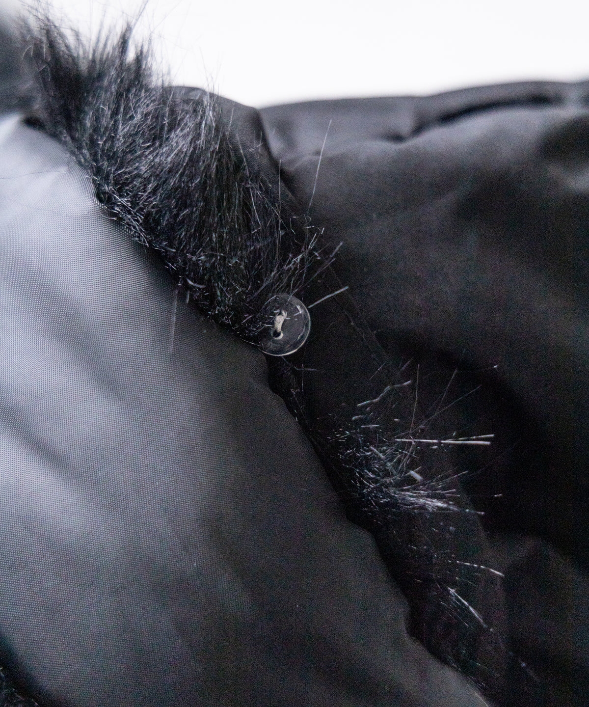 【 フード取り外し可能2WAY 】フェイクファーフードショート中綿ジャケット / 2WAY fake fur hoodie short fake down jacket