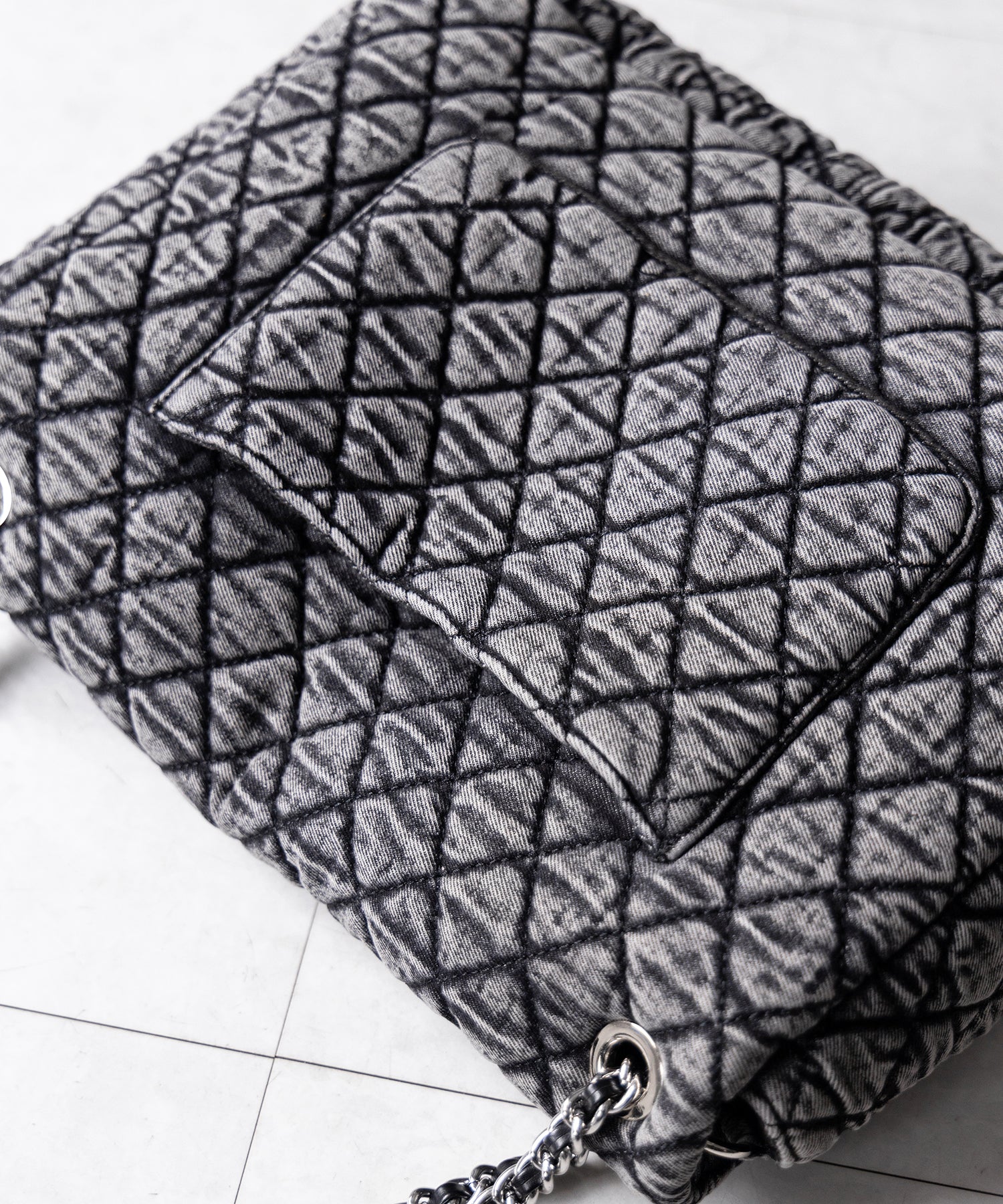 ヴィンテージブラックデニムキルティングショルダーバッグ / vintage black denim quilting shoulder bag