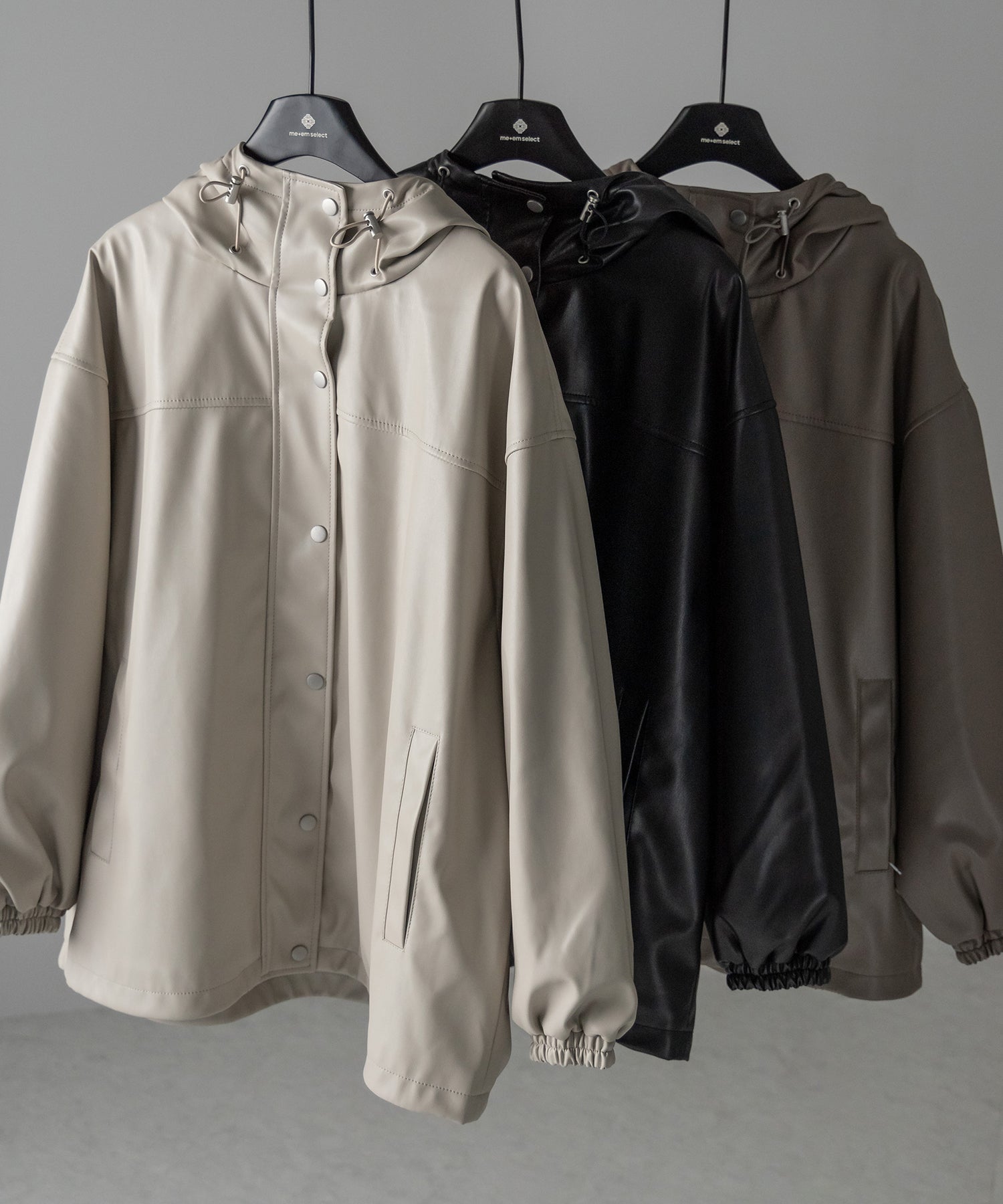 【 裾が絞れる2WAY / 3color 】フェイクレザービッグシルエットマウンテンパーカー